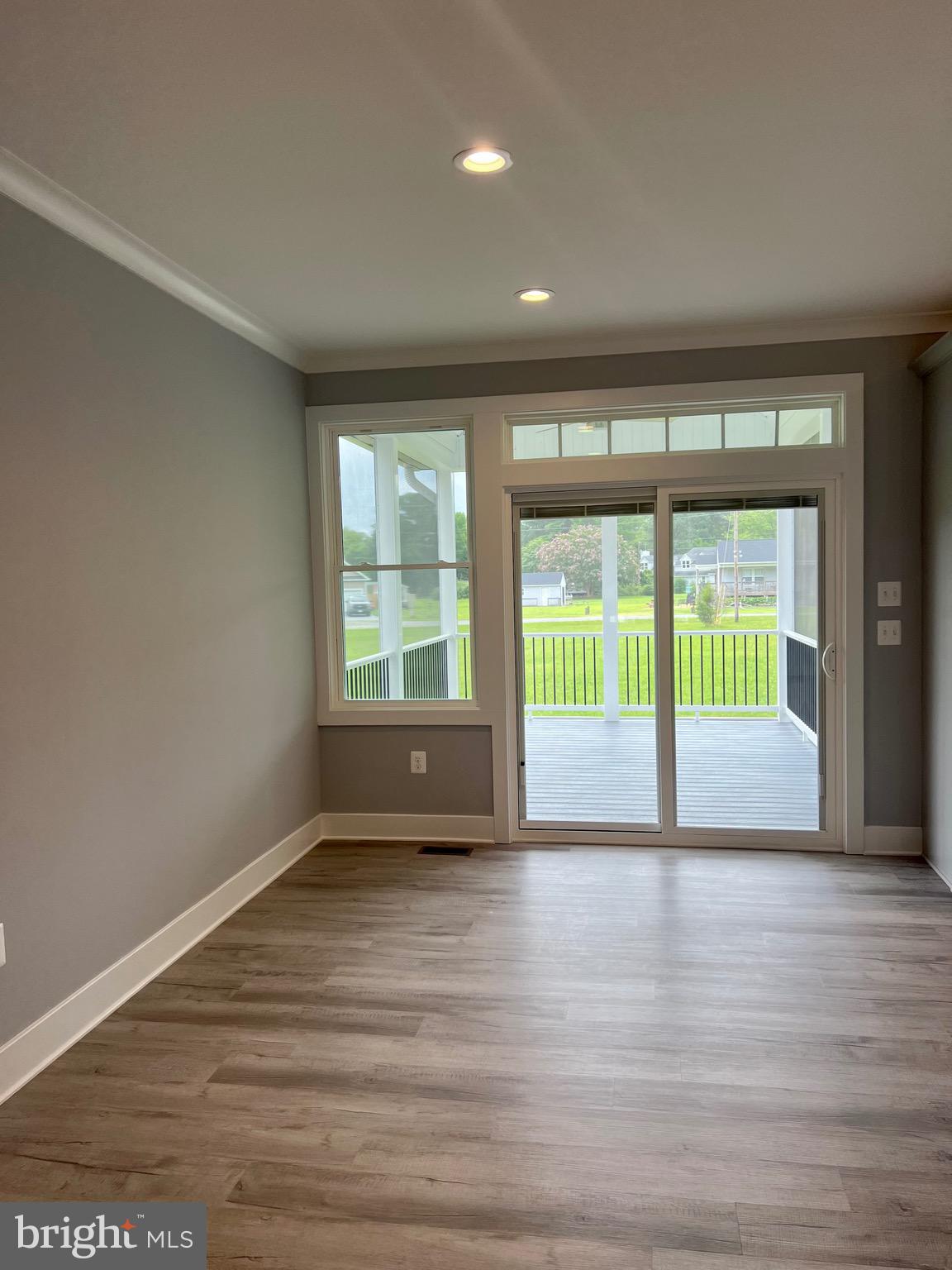 GLEBE HARBOR - Residential