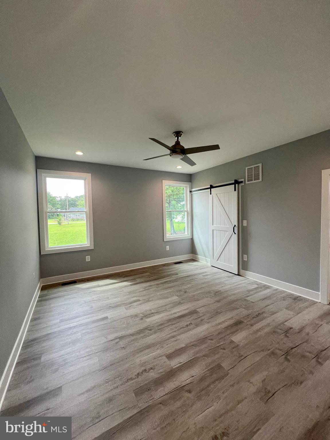 GLEBE HARBOR - Residential