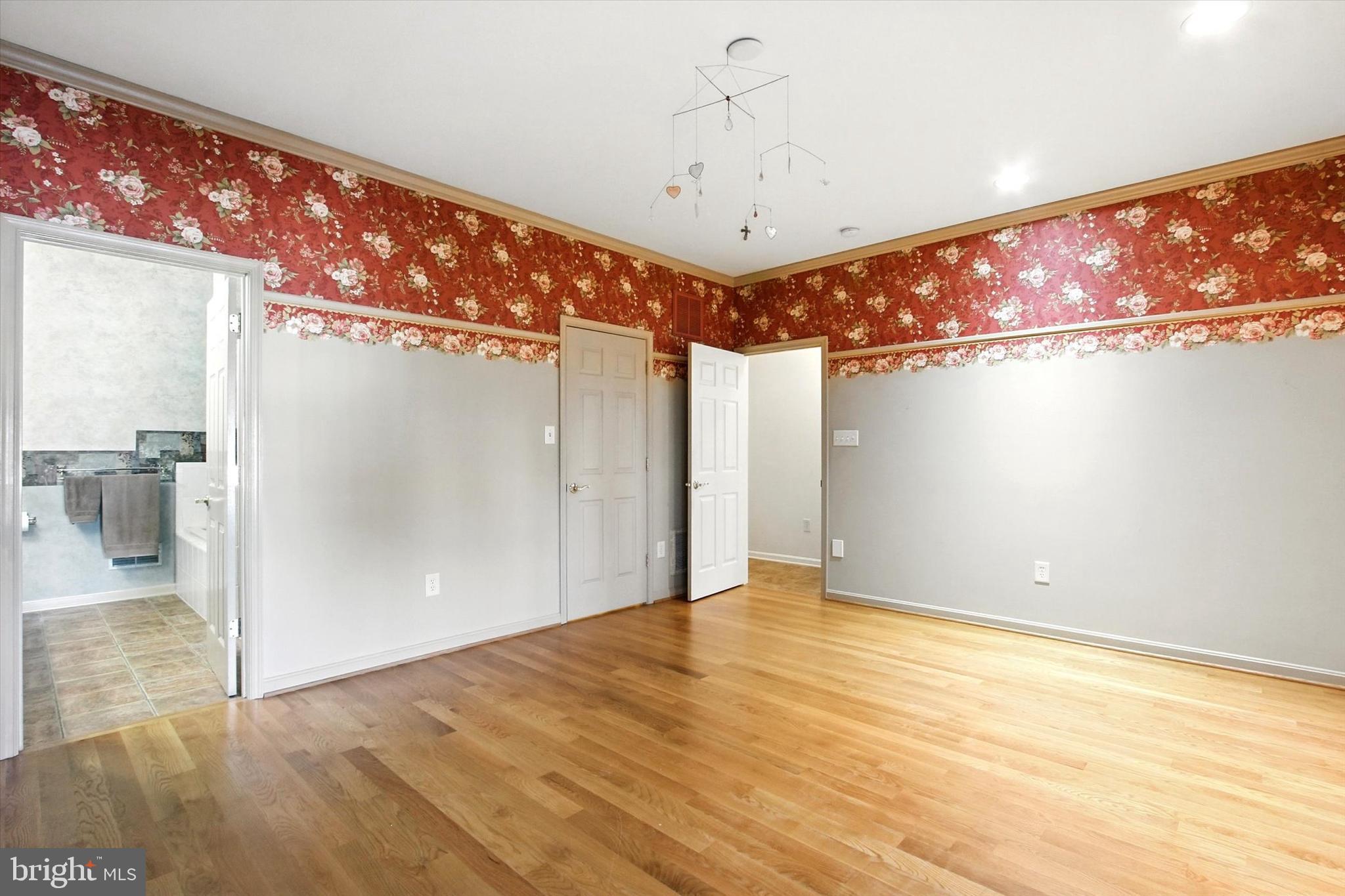 GREENWICH PARK - Residential