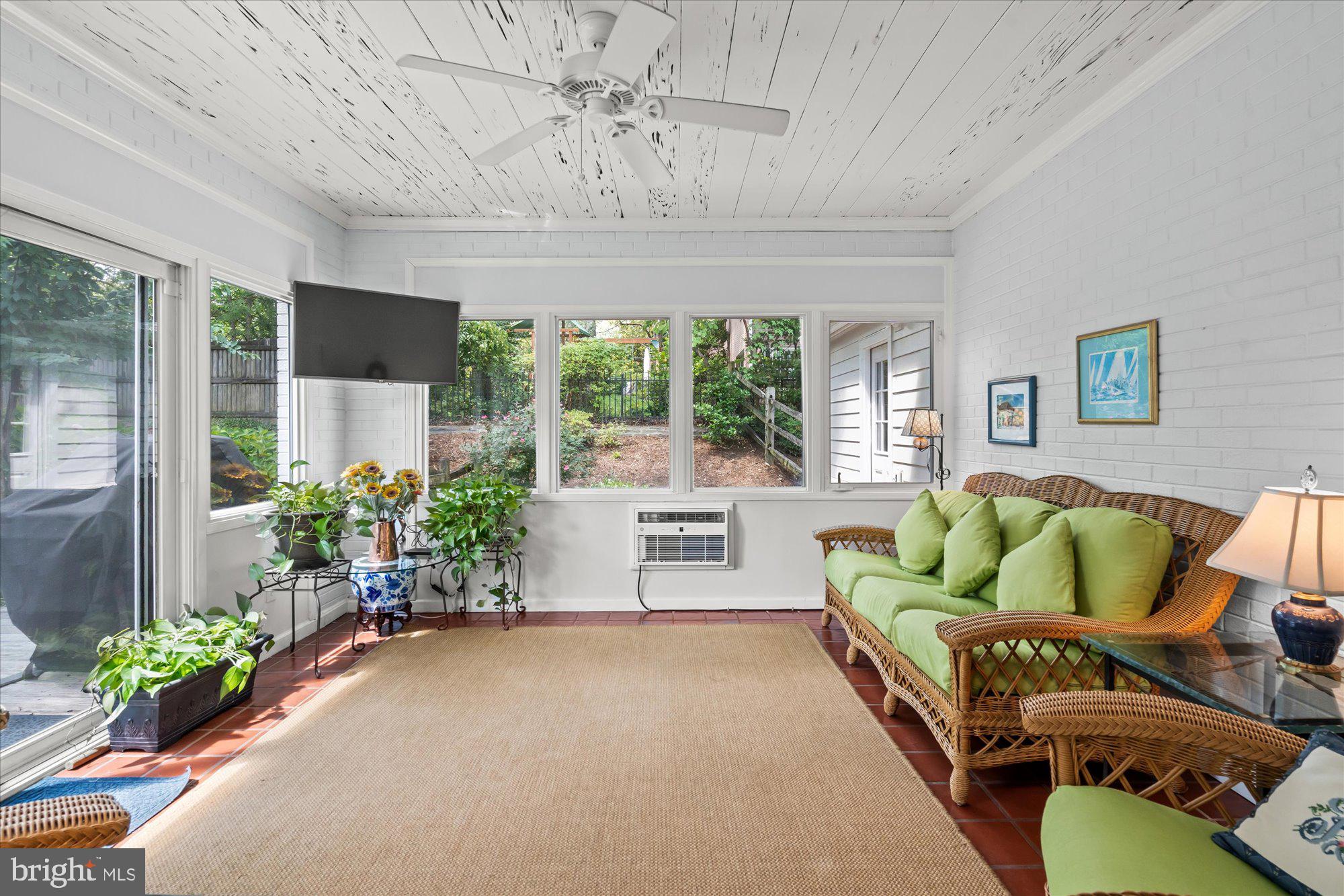 VILLAMAY - Residential