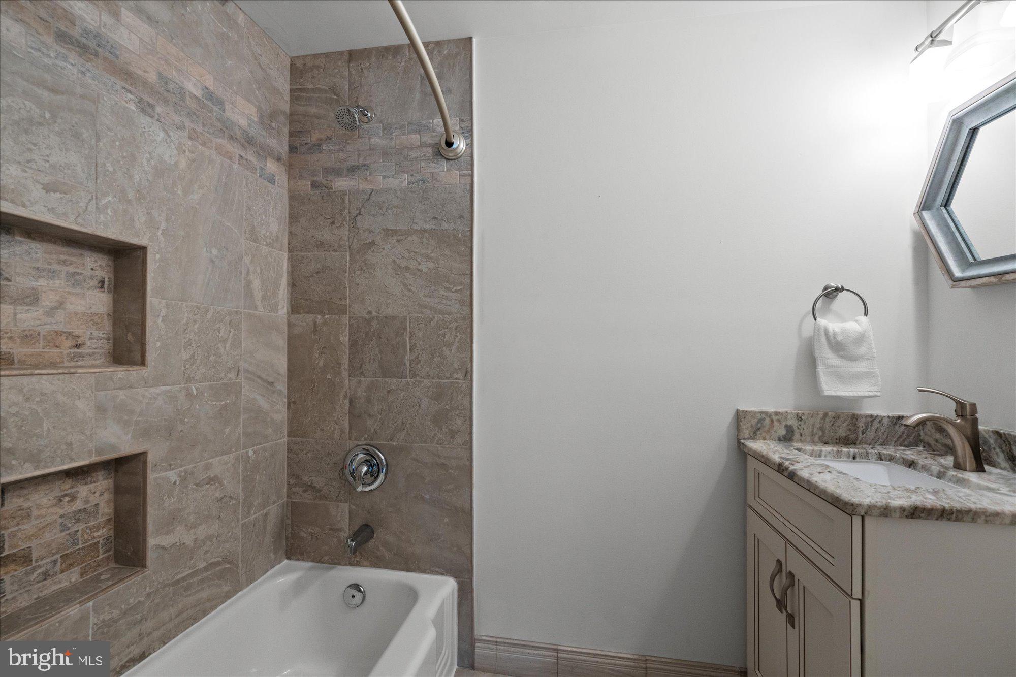 VILLAMAY - Residential