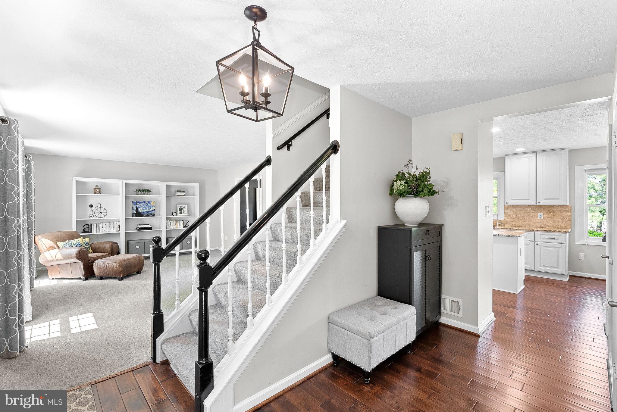 4628 SAND ROCK LANE