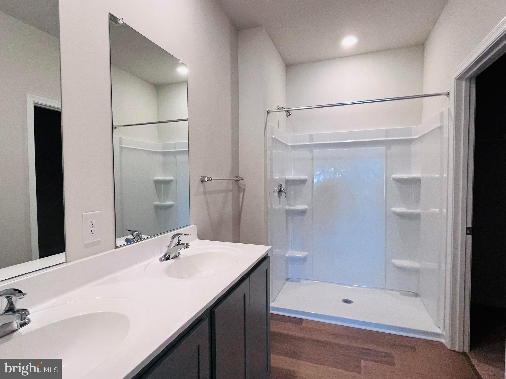 EDEN HILL - Residential Lease