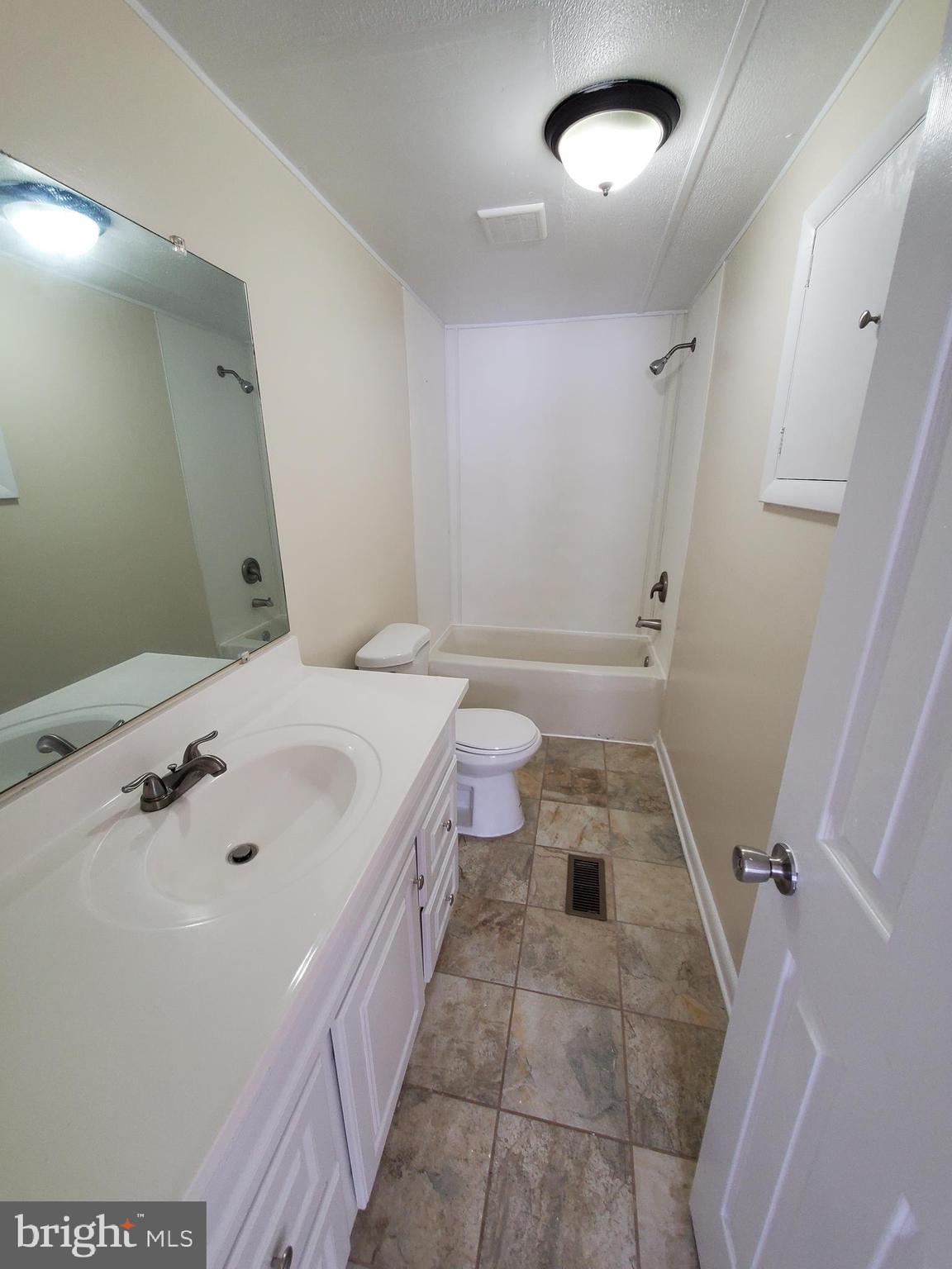 BROOK HOLLOW ESTATES - Residential