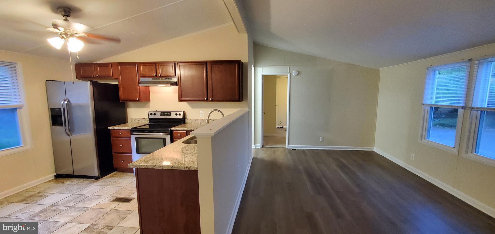 BROOK HOLLOW ESTATES - Residential