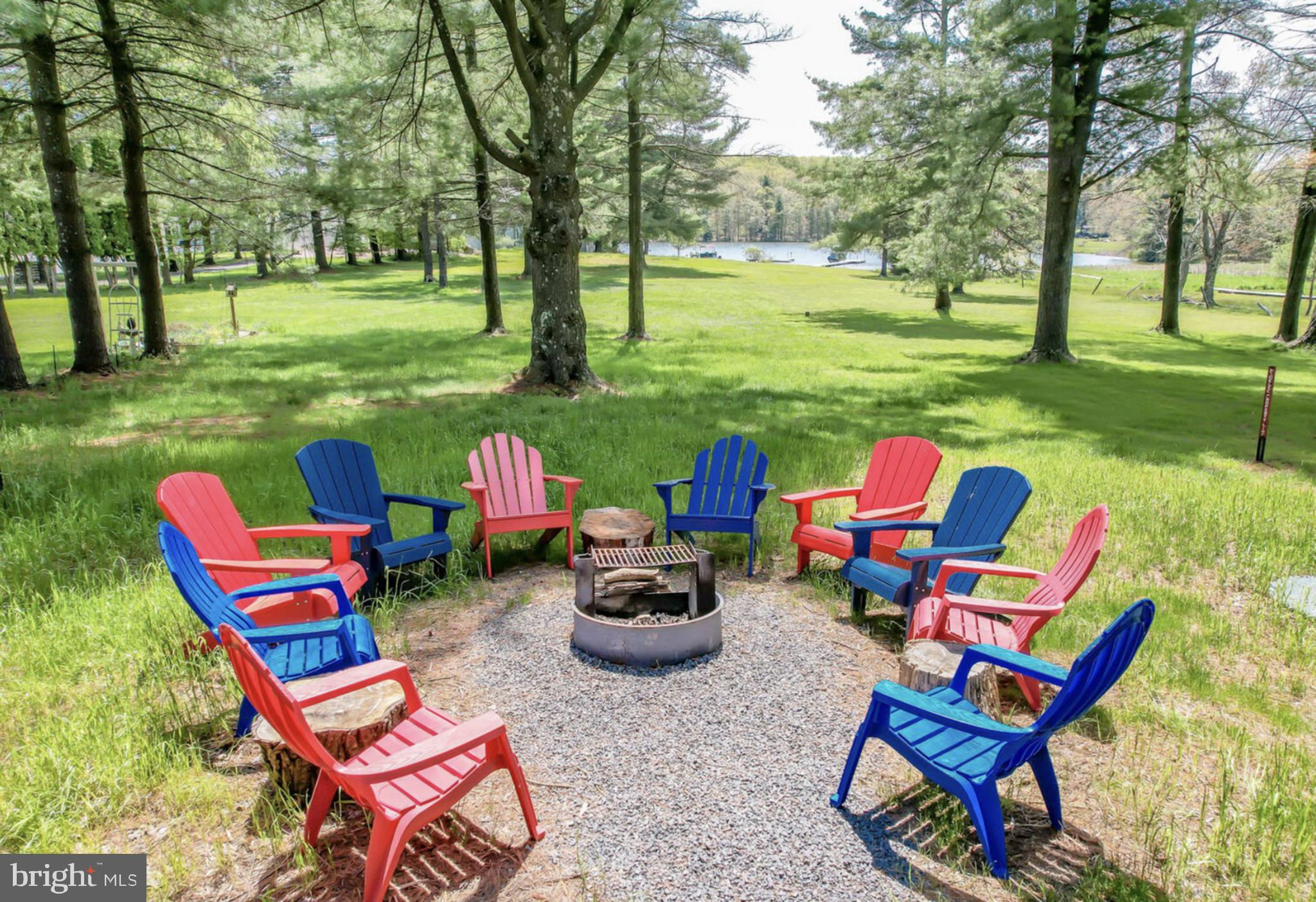 PARADISE POINT - Residential