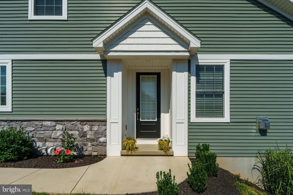 Photo of 185 Copperstone Court, MILLERSVILLE, PA 17551 (MLS # PALA2056778)