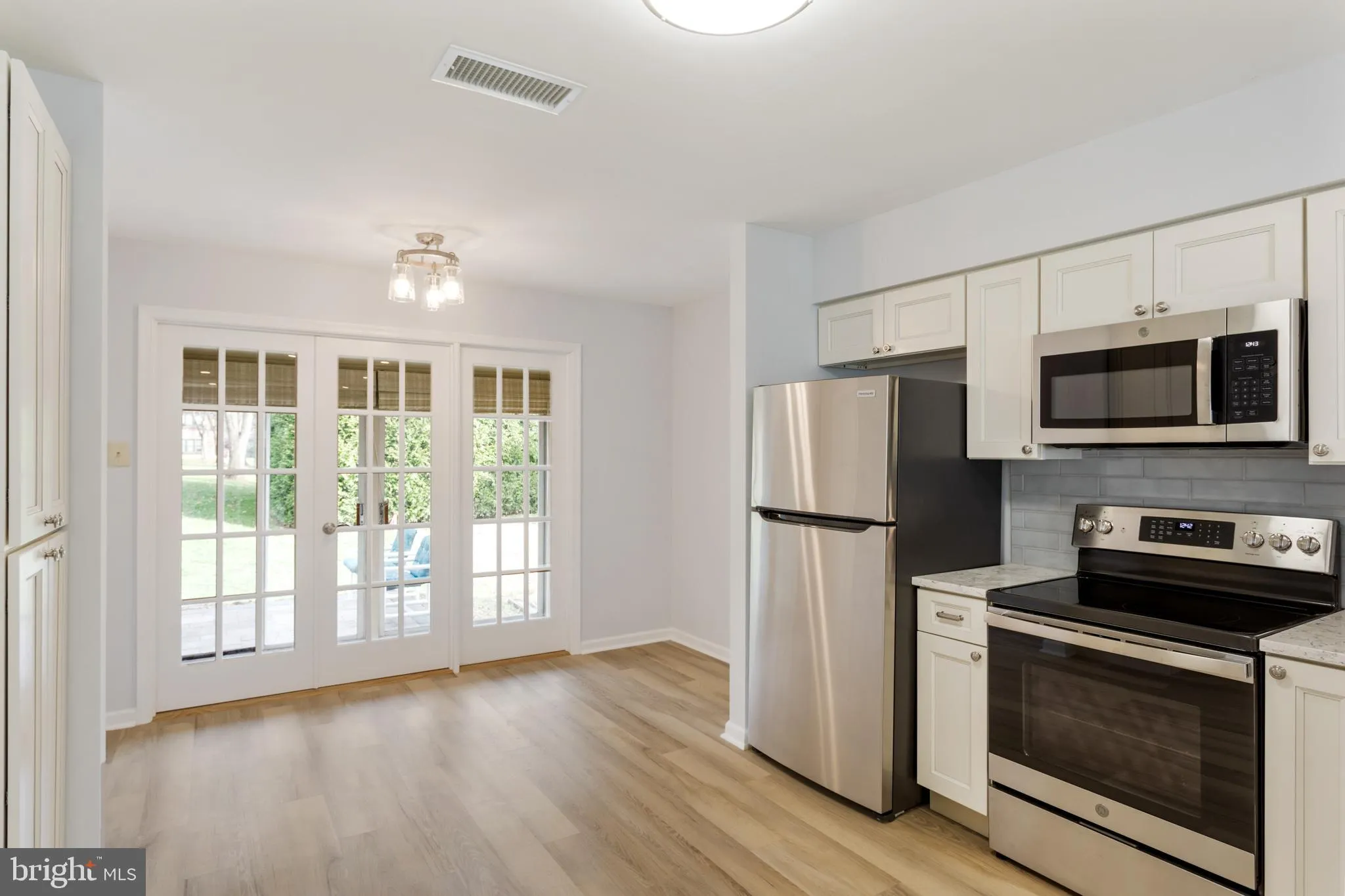 Chesterbrook, Pennsylvania 19087, United States, 2 Bedrooms Bedrooms, ,3 BathroomsBathrooms,Residential,Coming Soon,173217