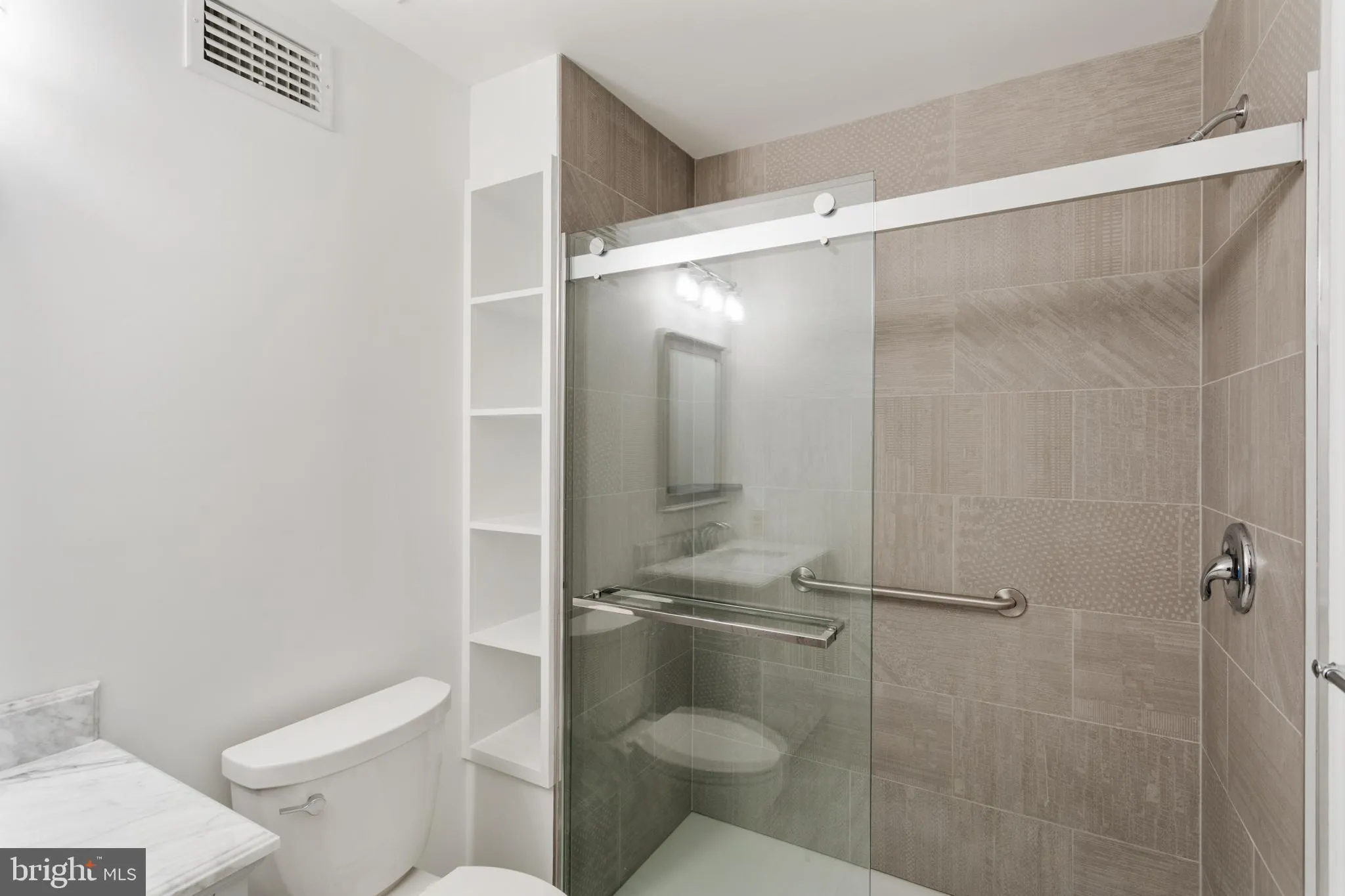 Chesterbrook, Pennsylvania 19087, United States, 2 Bedrooms Bedrooms, ,3 BathroomsBathrooms,Residential,Coming Soon,173217