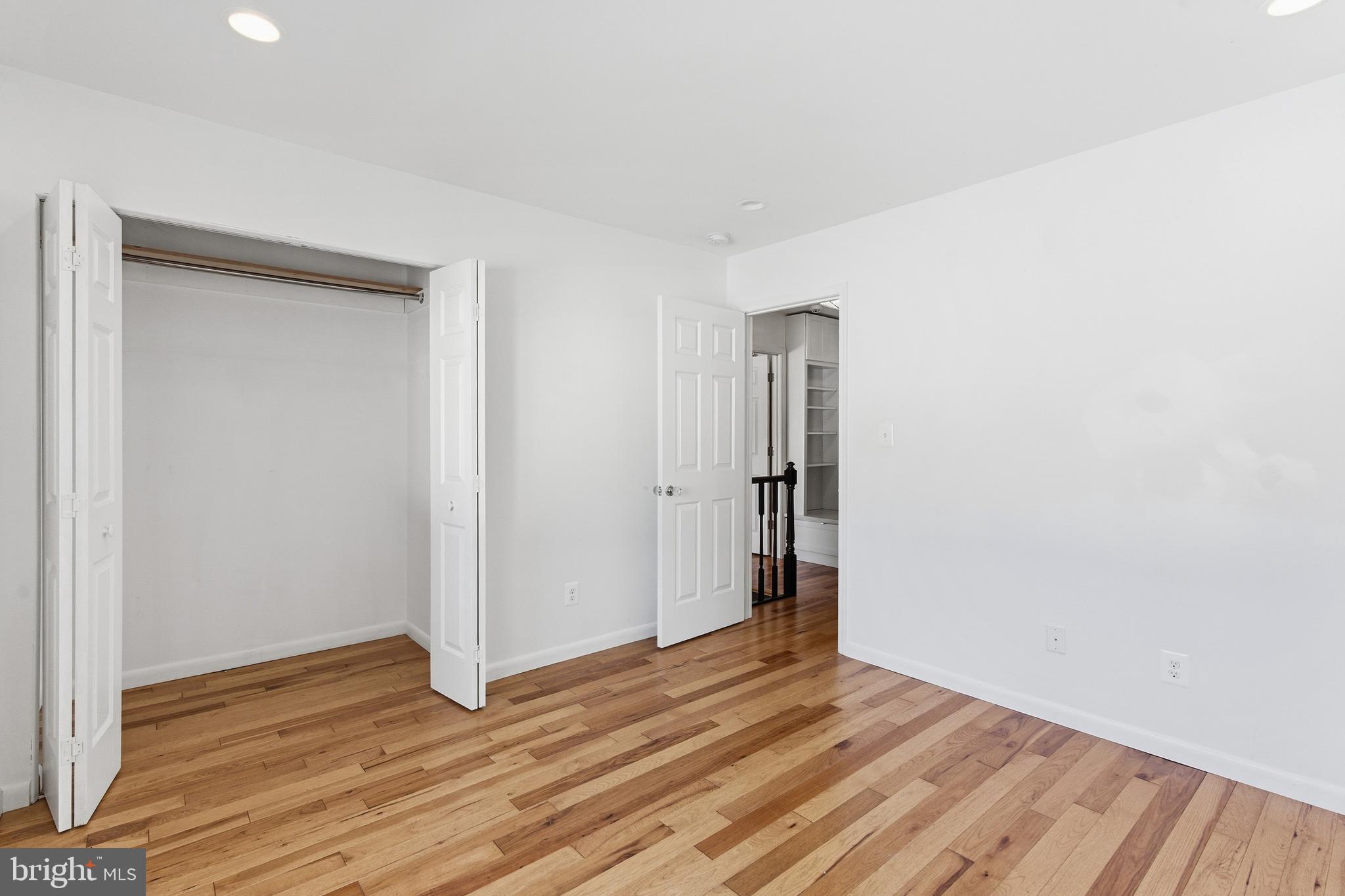 MAYS CHAPEL - Residential