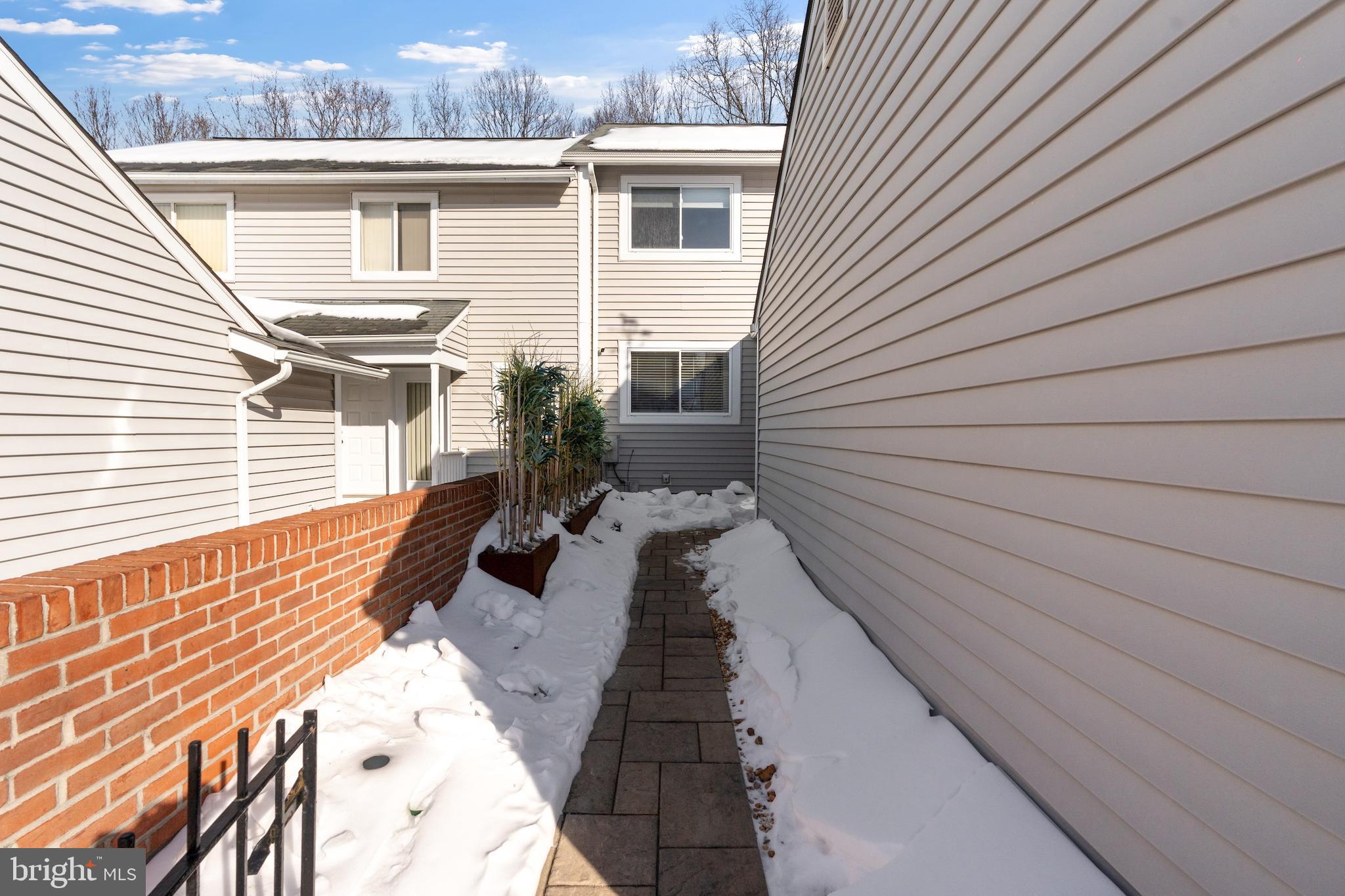 MAYS CHAPEL - Residential