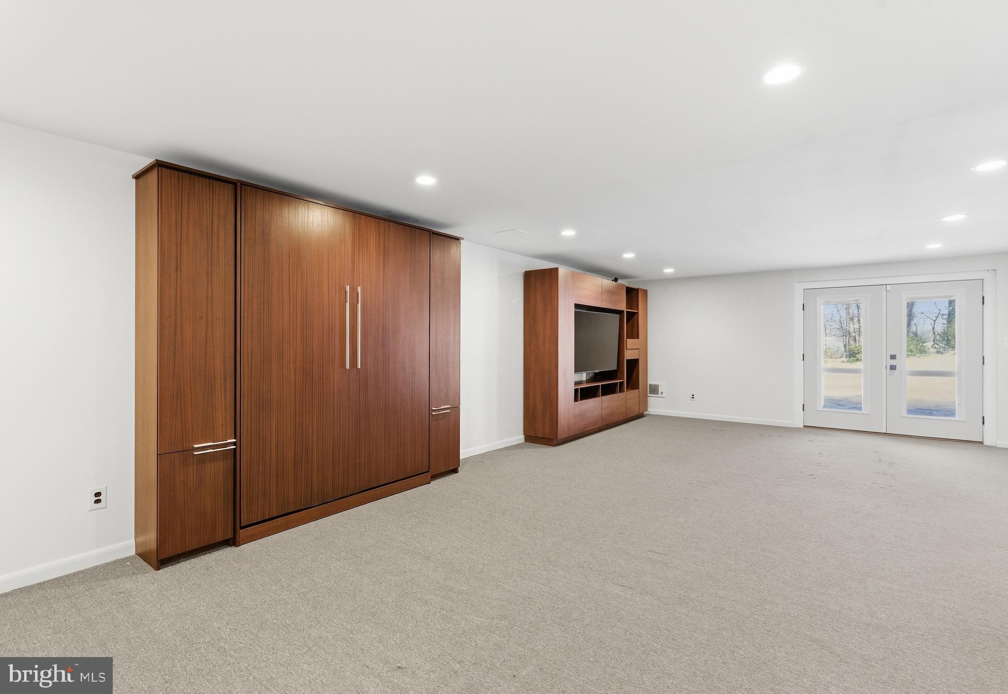 MAYS CHAPEL - Residential