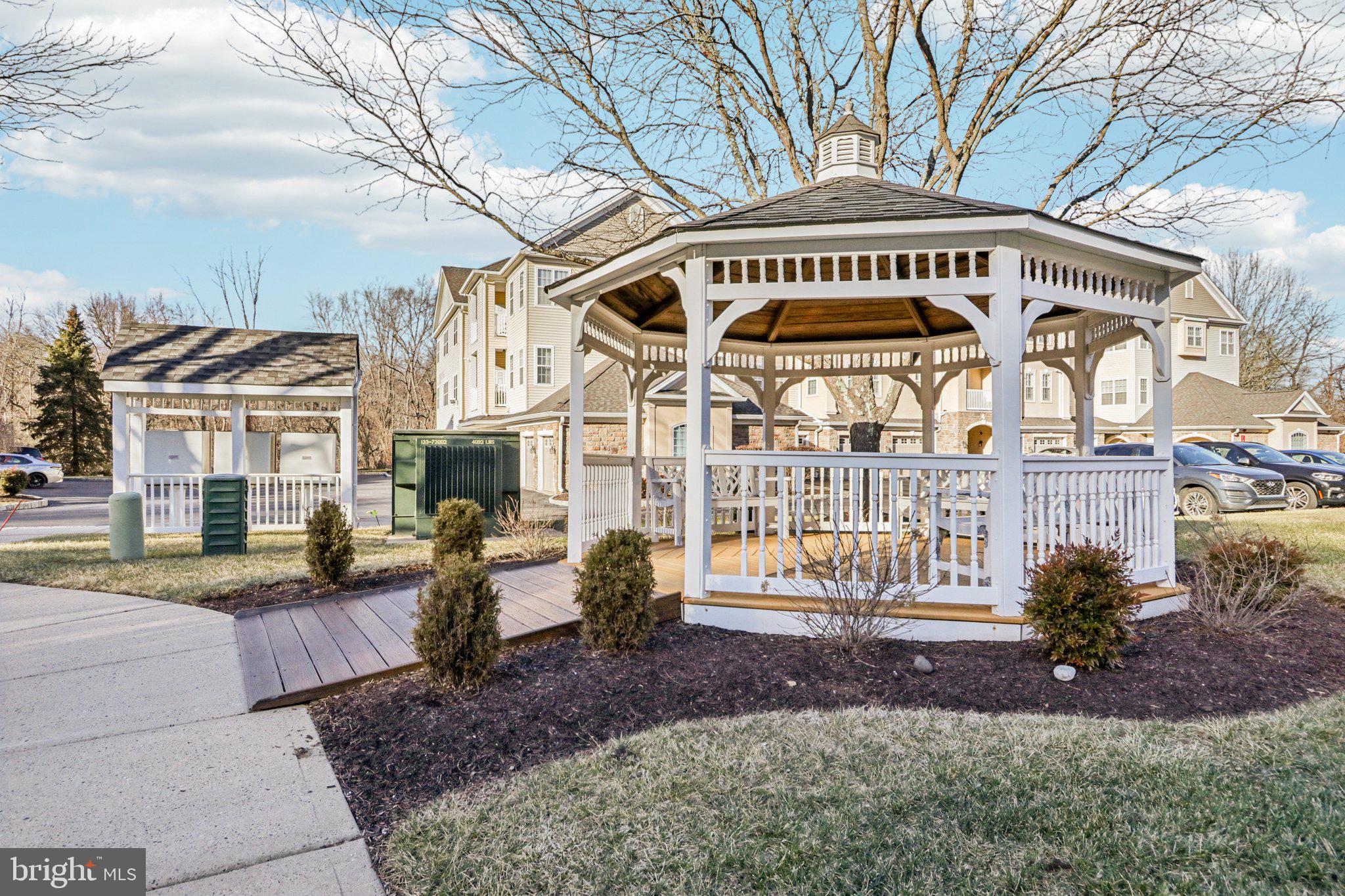 HOLLAND PRESERVE - Residential