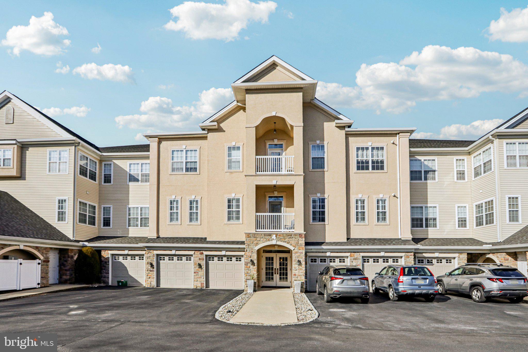 HOLLAND PRESERVE - Residential