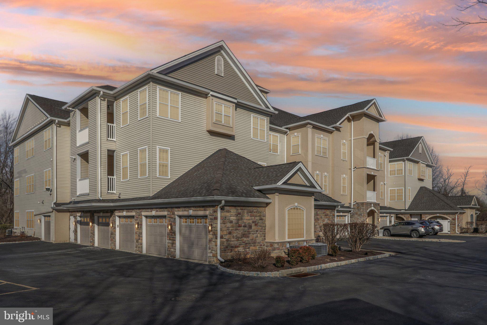 HOLLAND PRESERVE - Residential