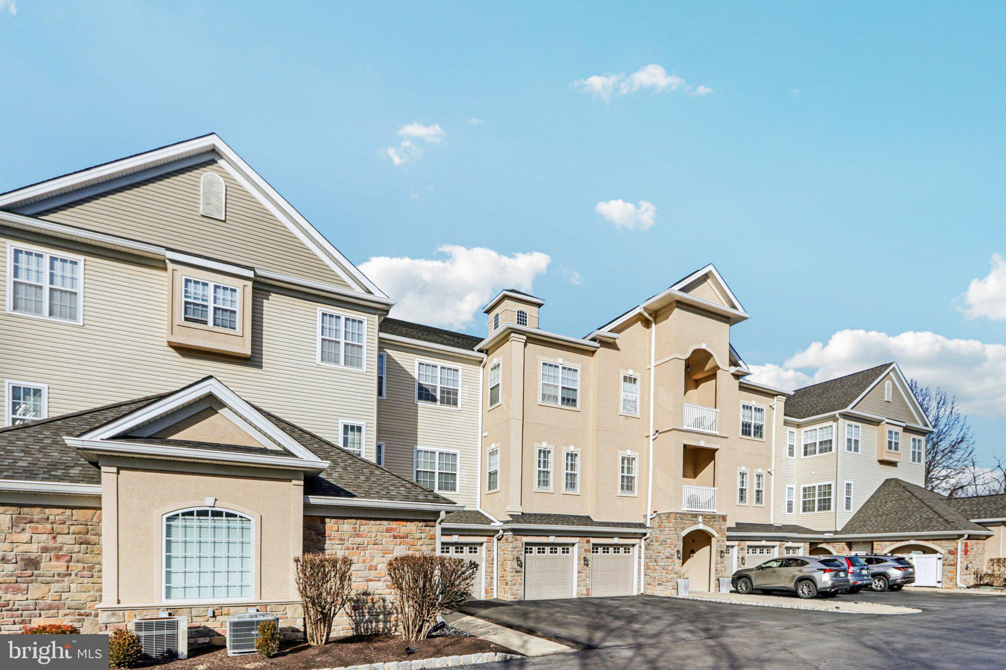 HOLLAND PRESERVE - Residential