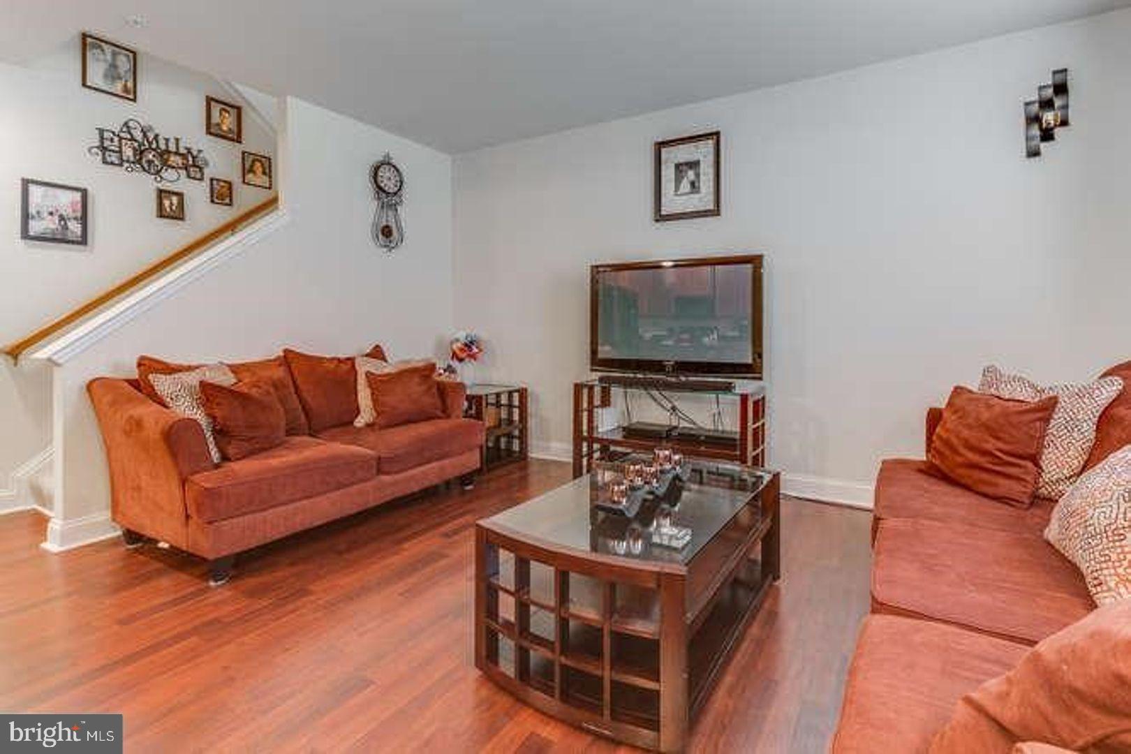 DEER RUN COMMONS - Residential Lease