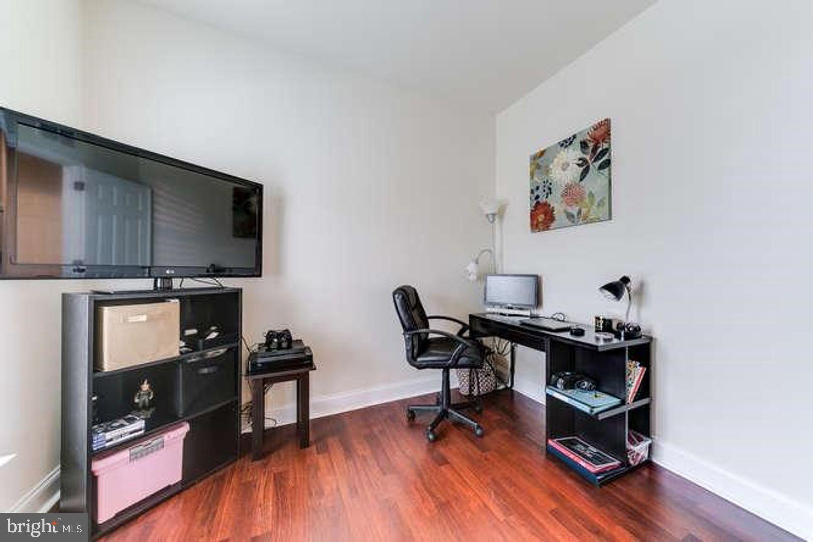 DEER RUN COMMONS - Residential Lease