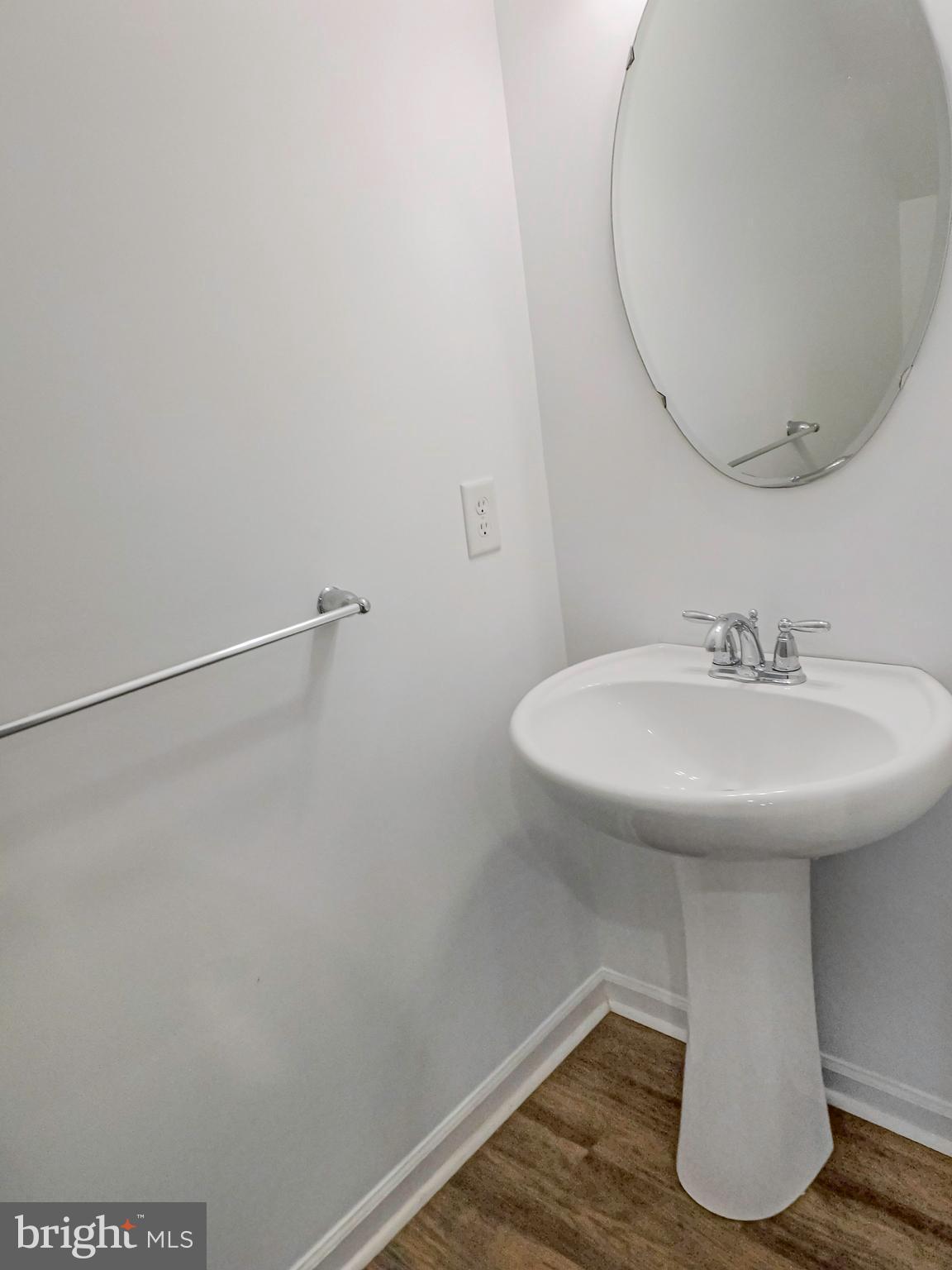 RICHFIELD STATION VILLAGE - Residential Lease