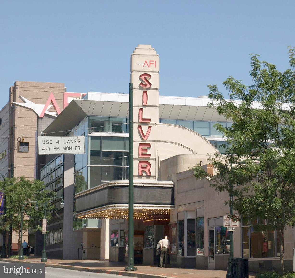 ROCK CREEK GARDENS - Residential Lease