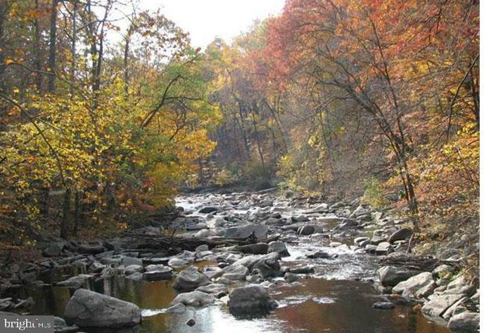 ROCK CREEK GARDENS - Residential Lease