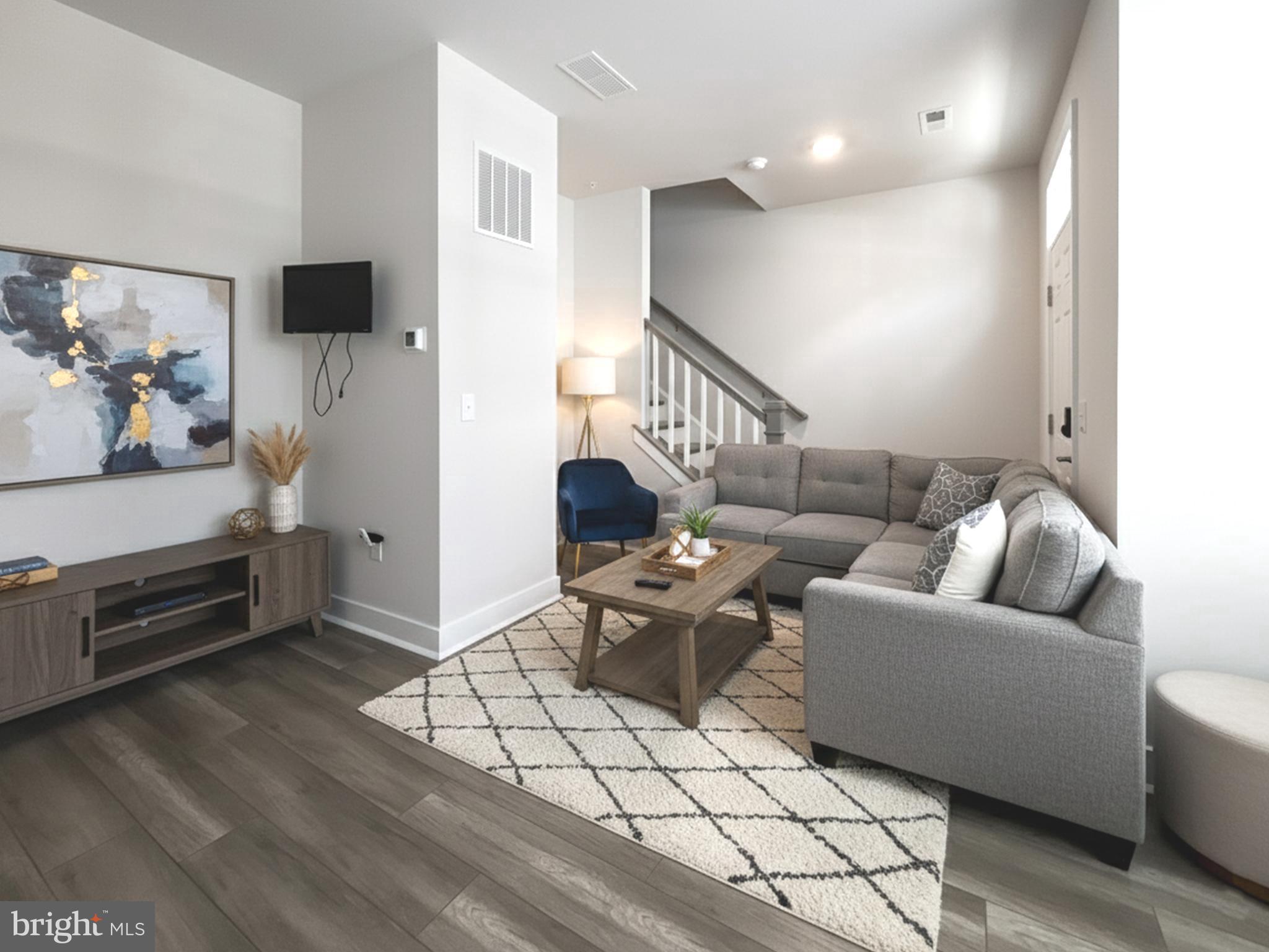 WATERSIDE - Residential