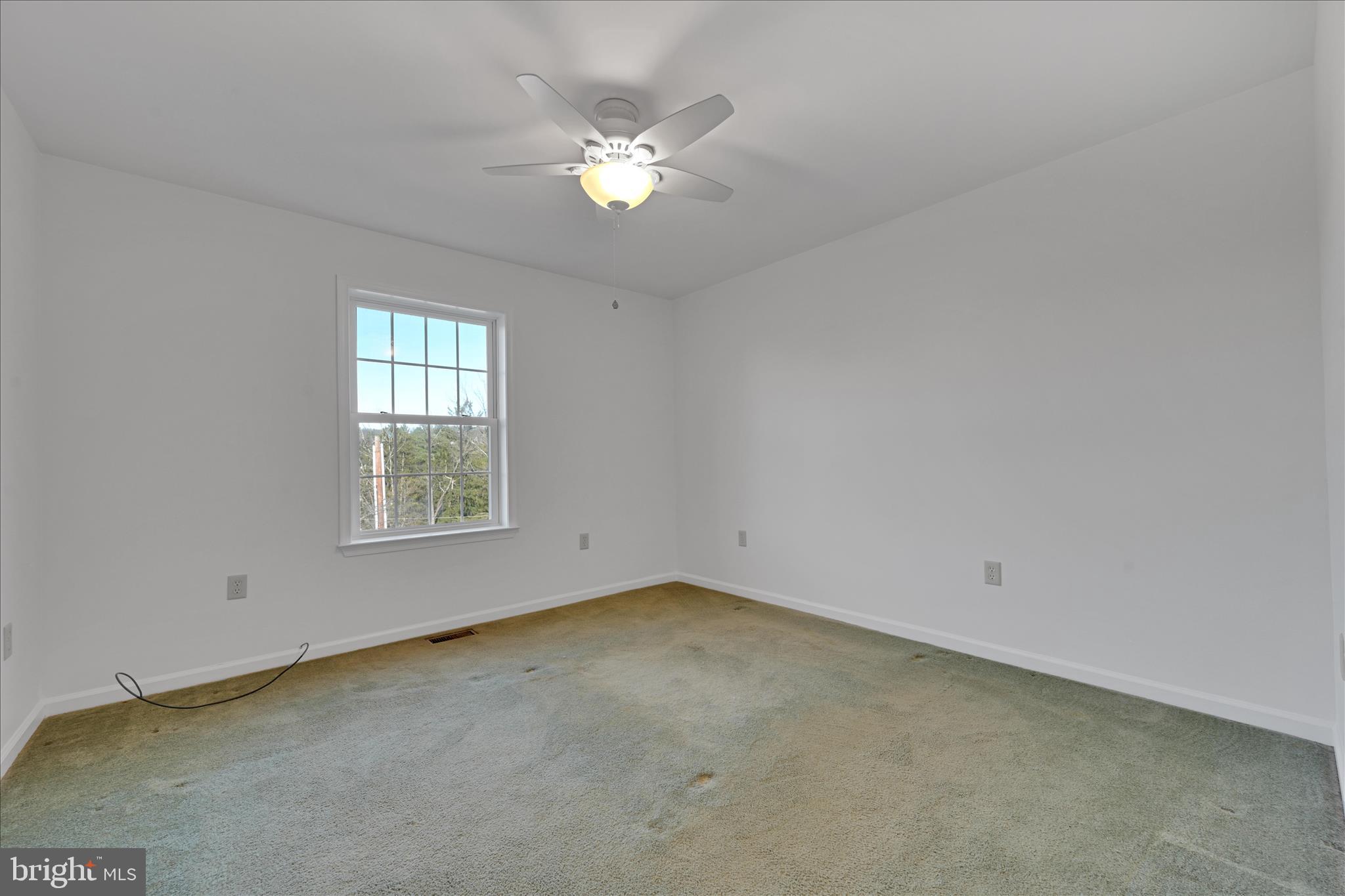 LAKE WYNONAH - Residential