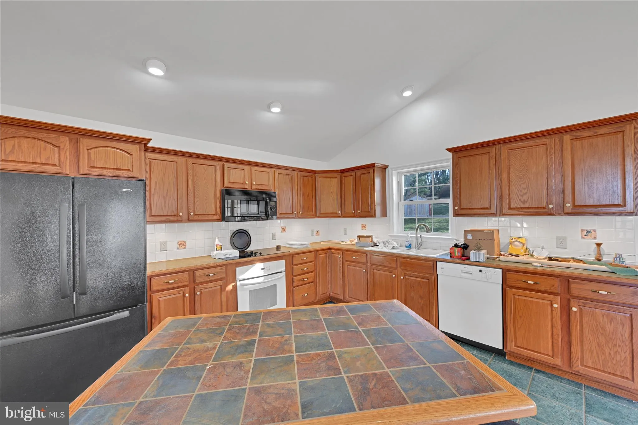 Auburn, Pennsylvania 17922, United States, 3 Bedrooms Bedrooms, ,3 BathroomsBathrooms,Residential,Active,250461