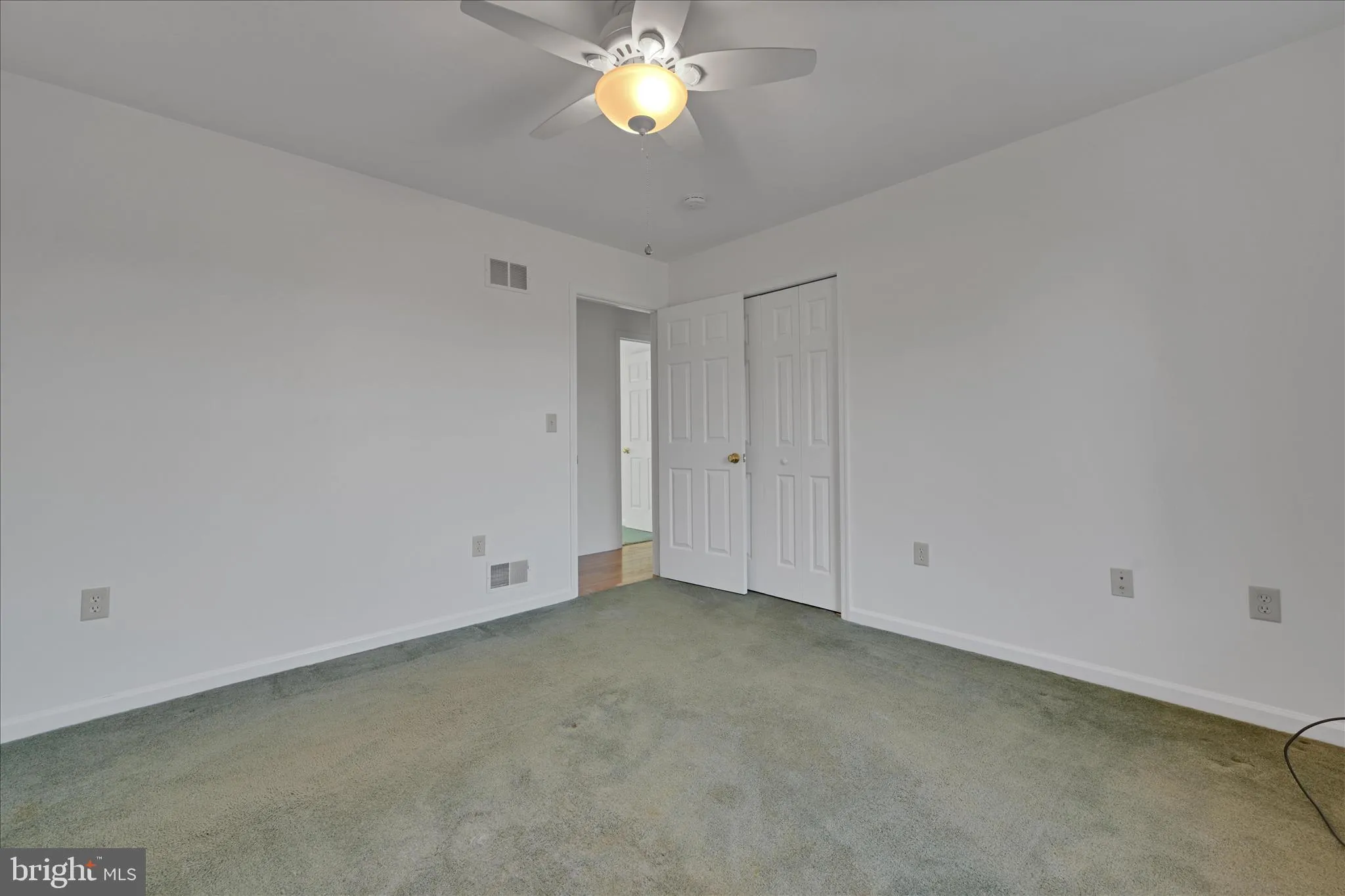 Auburn, Pennsylvania 17922, United States, 3 Bedrooms Bedrooms, ,3 BathroomsBathrooms,Residential,Active,250461