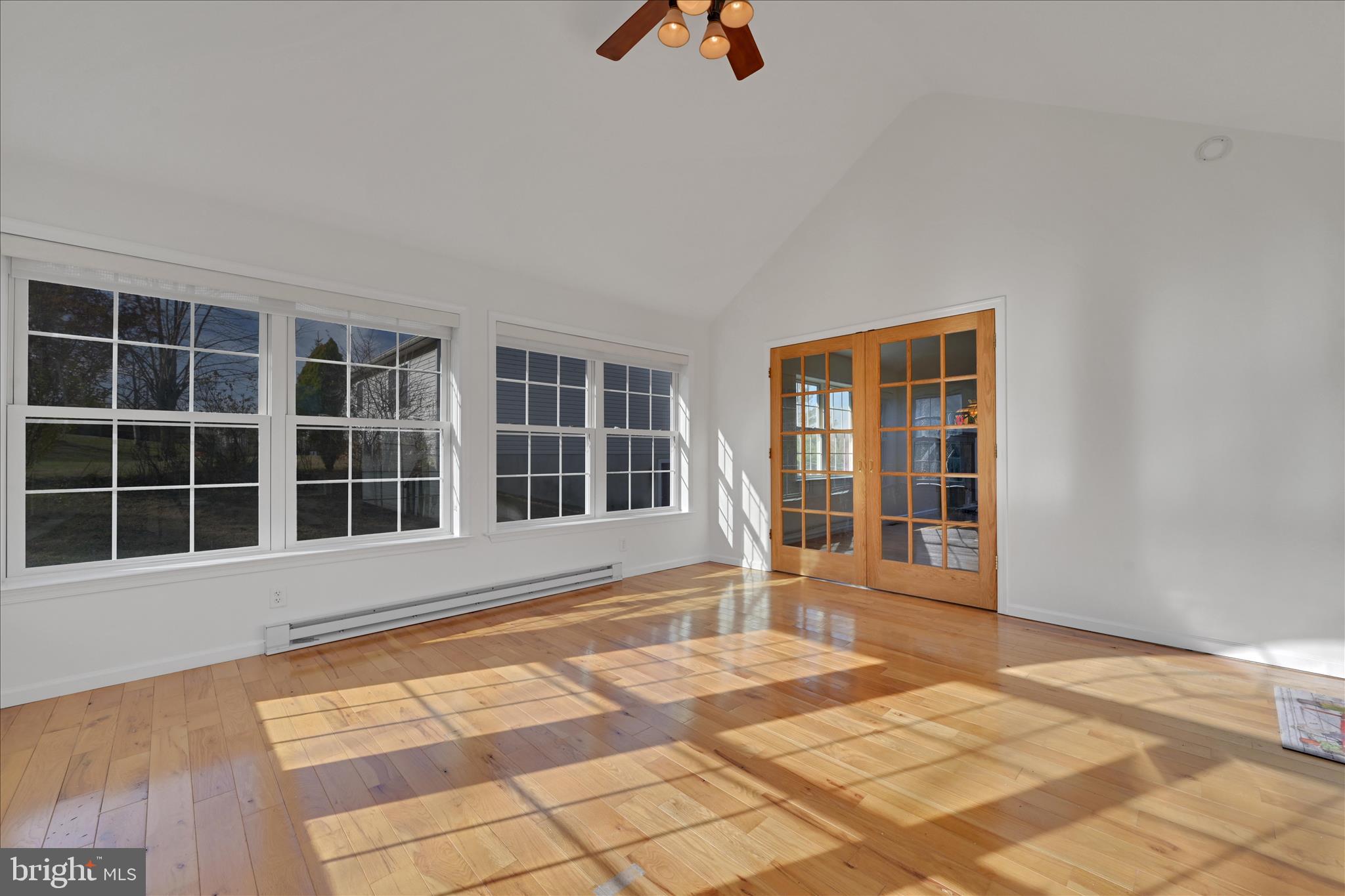 LAKE WYNONAH - Residential