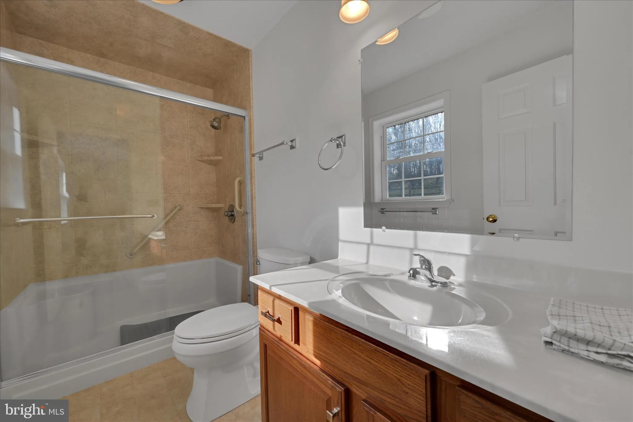 Auburn, Pennsylvania 17922, United States, 3 Bedrooms Bedrooms, ,3 BathroomsBathrooms,Residential,Active,250461