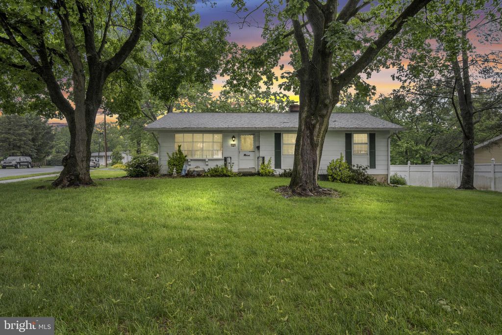 Photo of 249 N Holly Street, ELIZABETHTOWN, PA 17022 (MLS # PALA2070012)