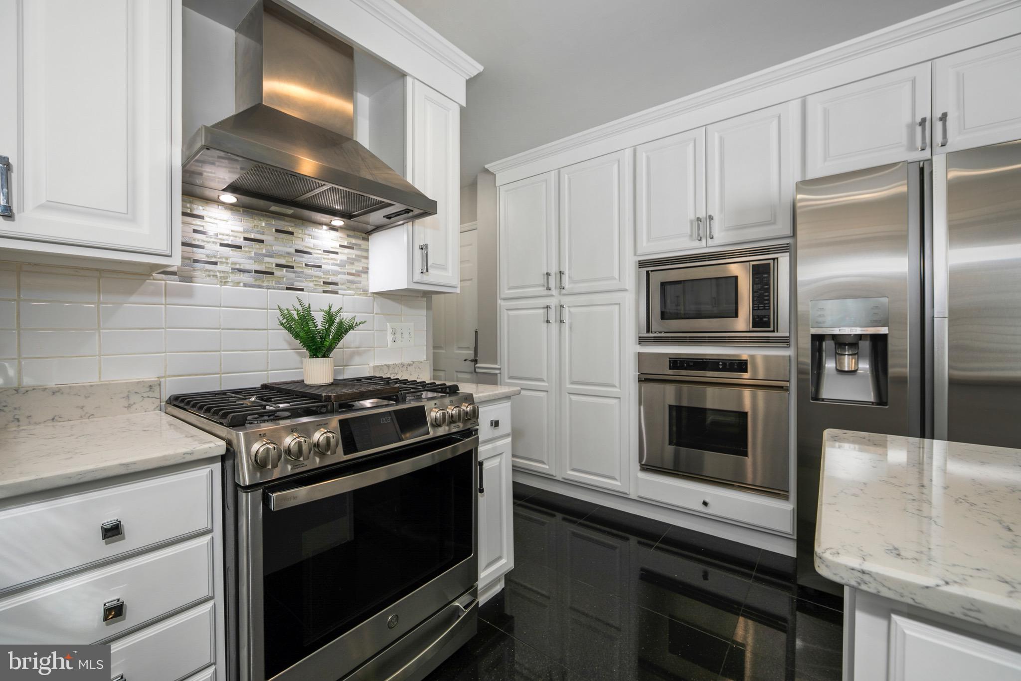 STURBRIDGE HEIGHTS - Residential