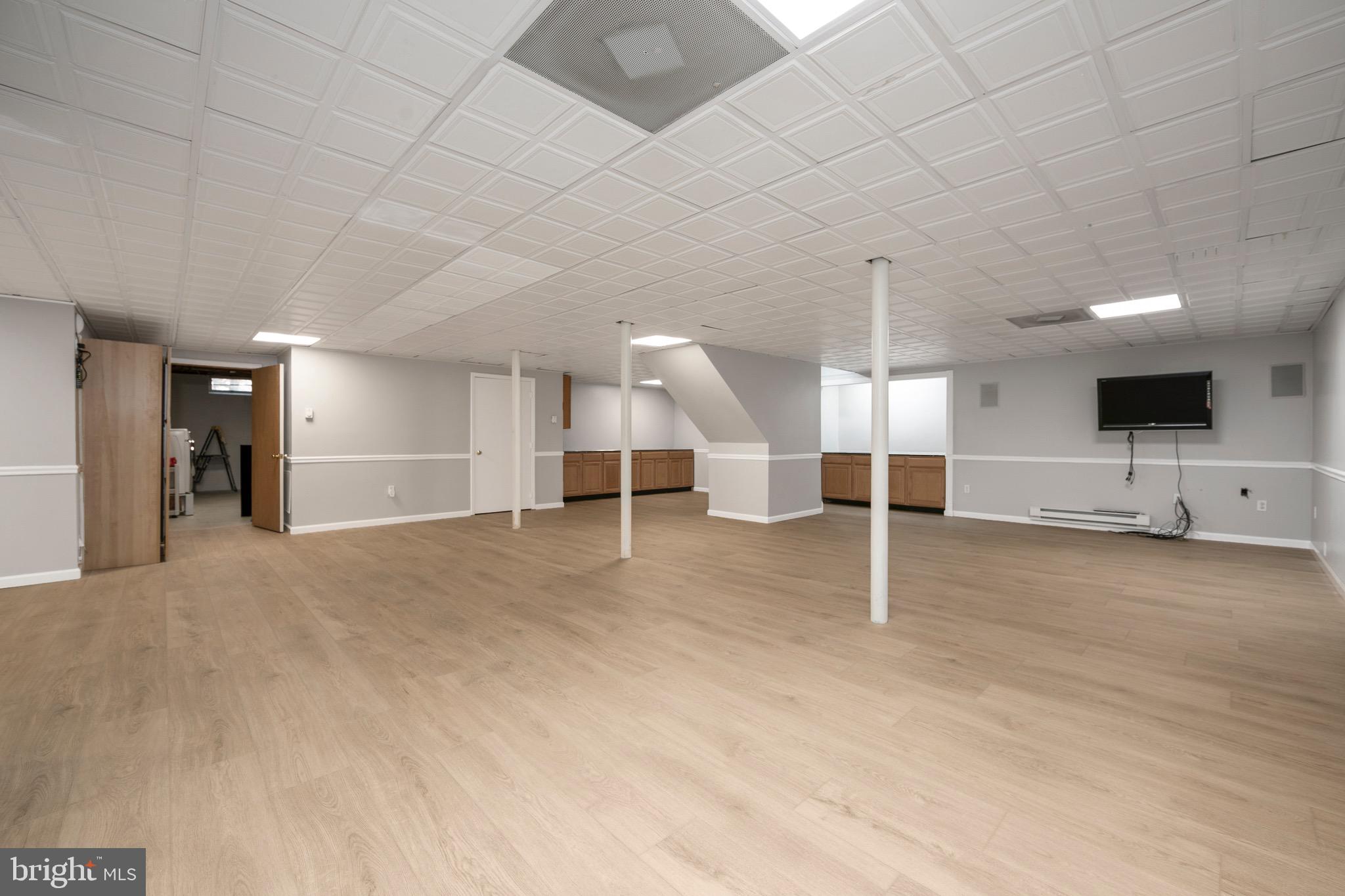 STURBRIDGE HEIGHTS - Residential