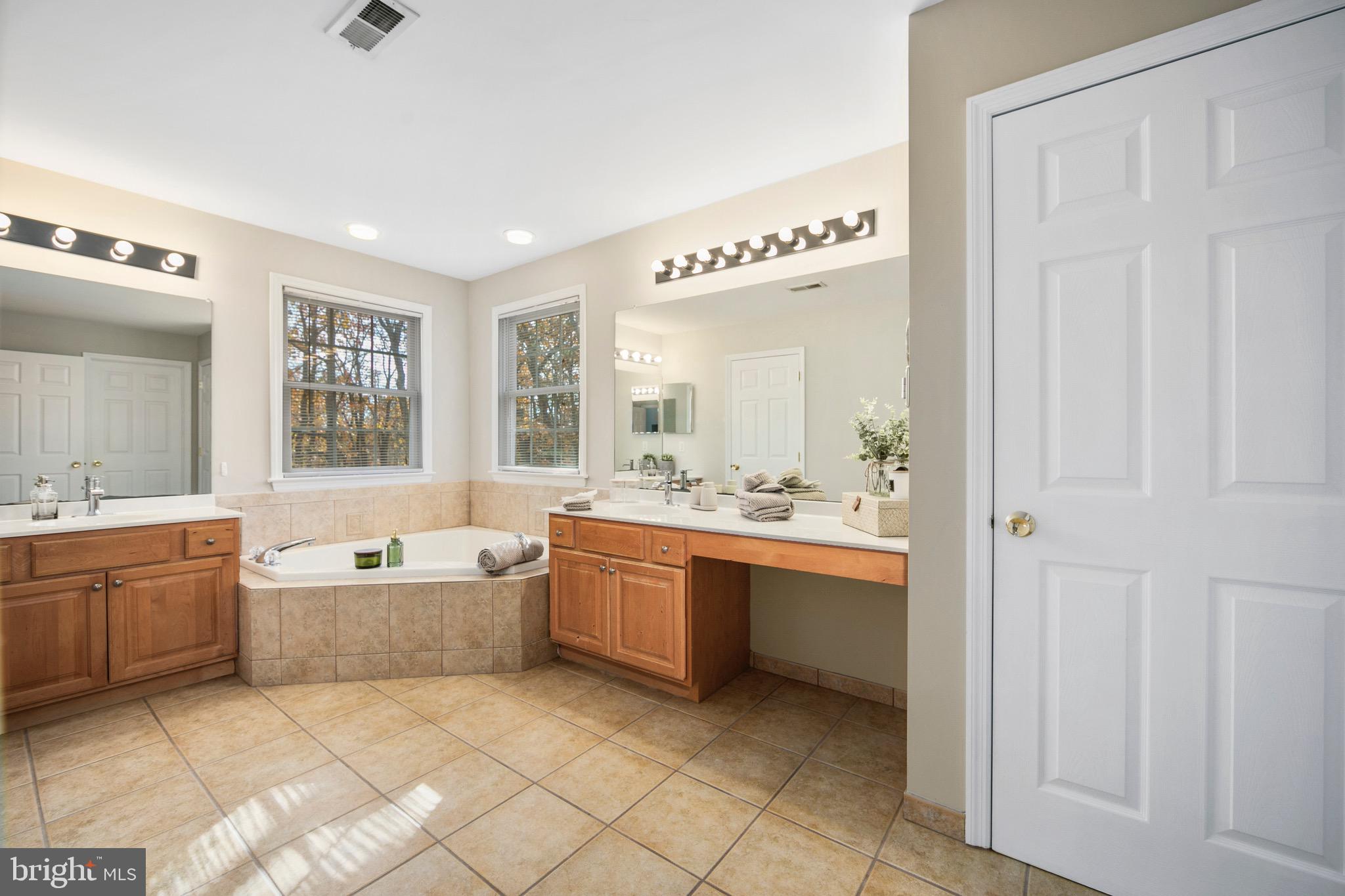 STURBRIDGE HEIGHTS - Residential