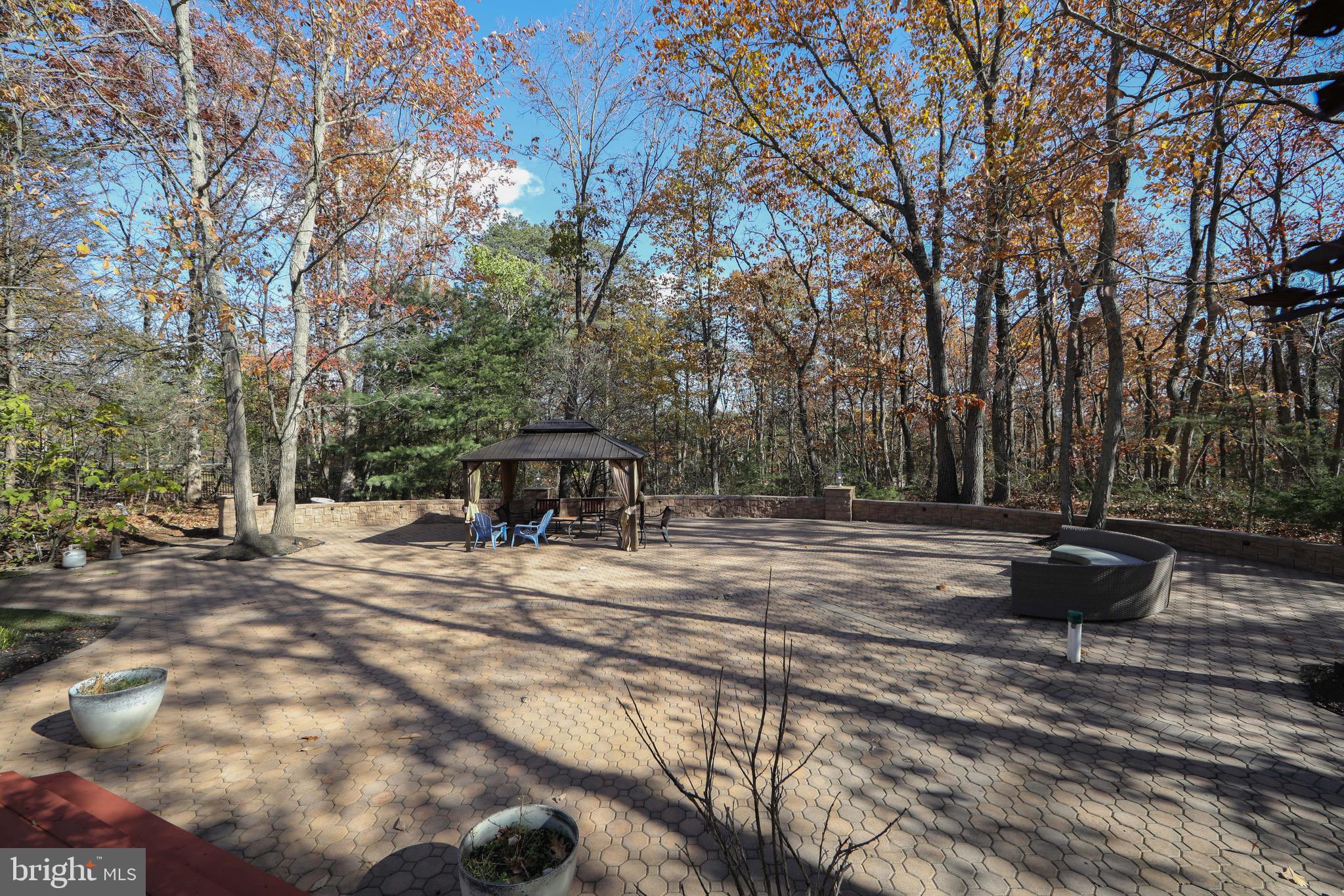 STURBRIDGE HEIGHTS - Residential