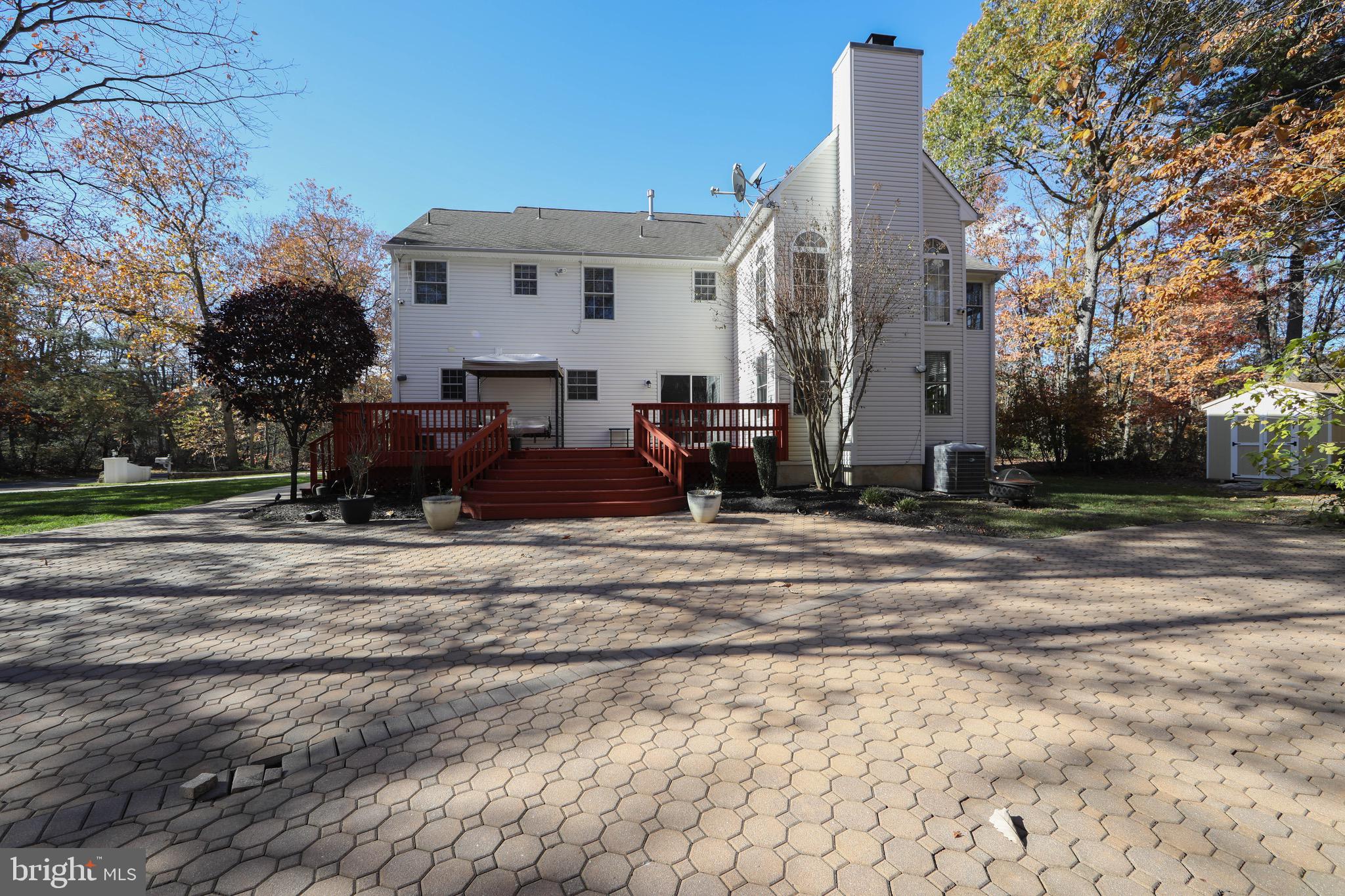 STURBRIDGE HEIGHTS - Residential