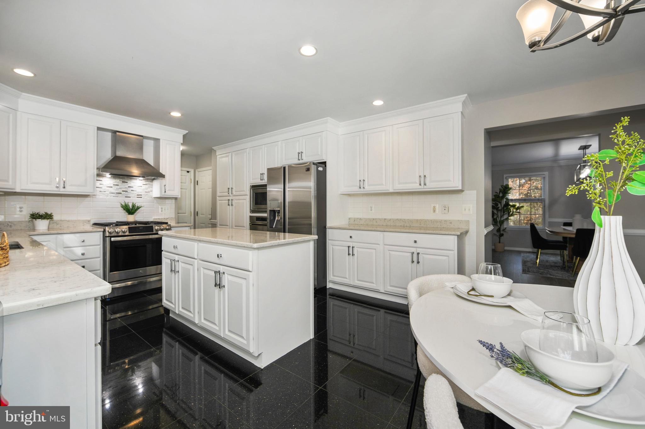 STURBRIDGE HEIGHTS - Residential