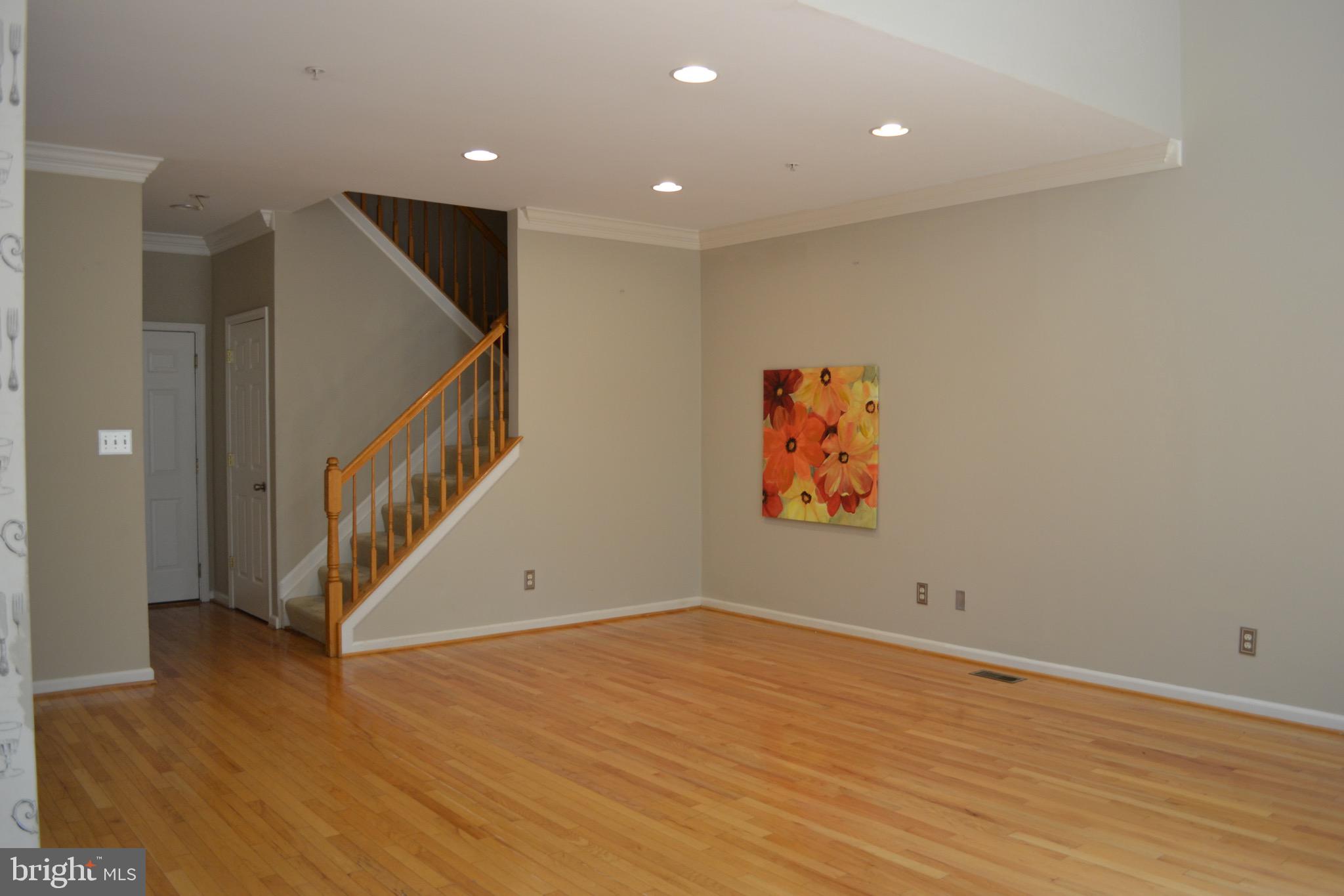 ABERDEEN HILLS - Residential