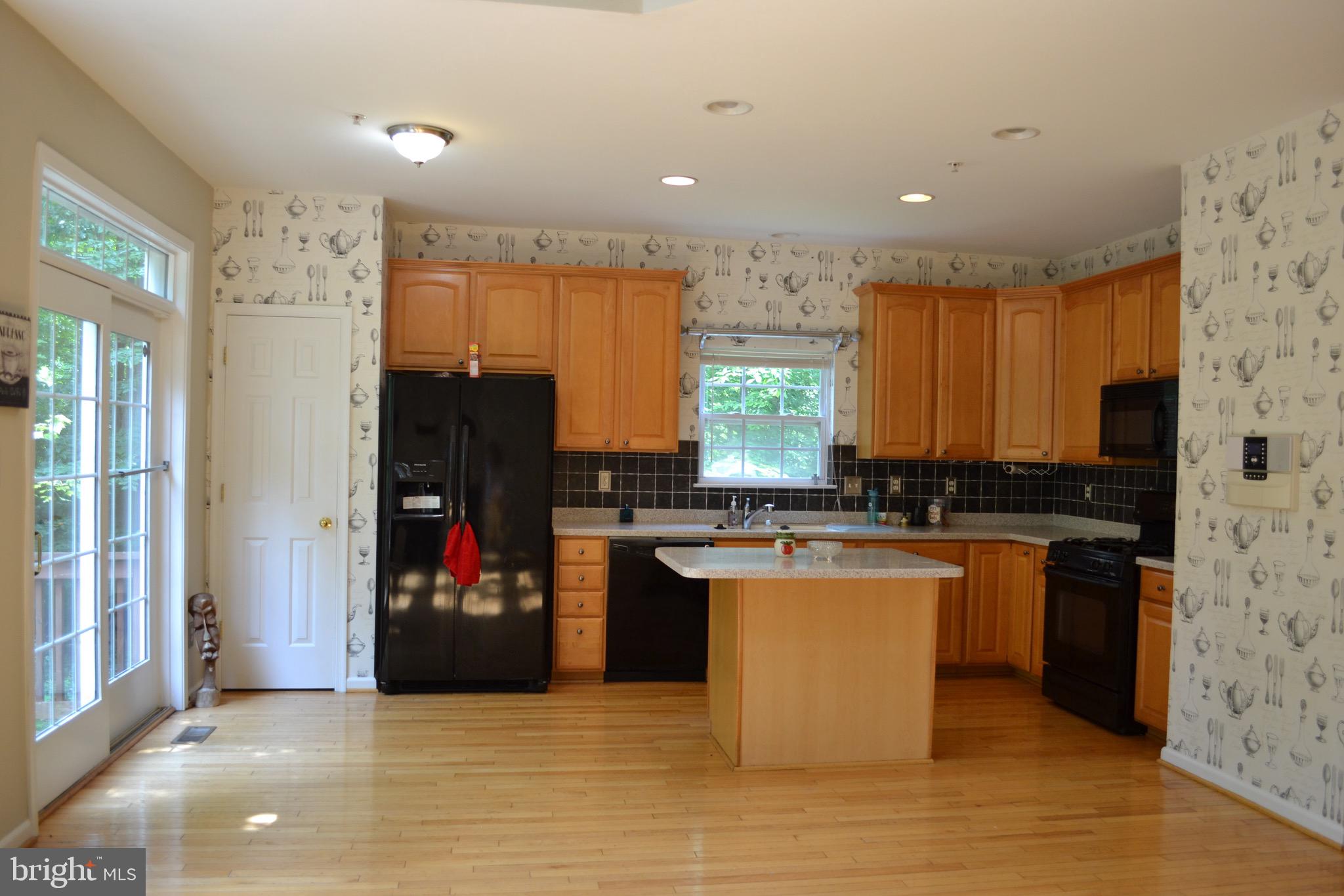 ABERDEEN HILLS - Residential