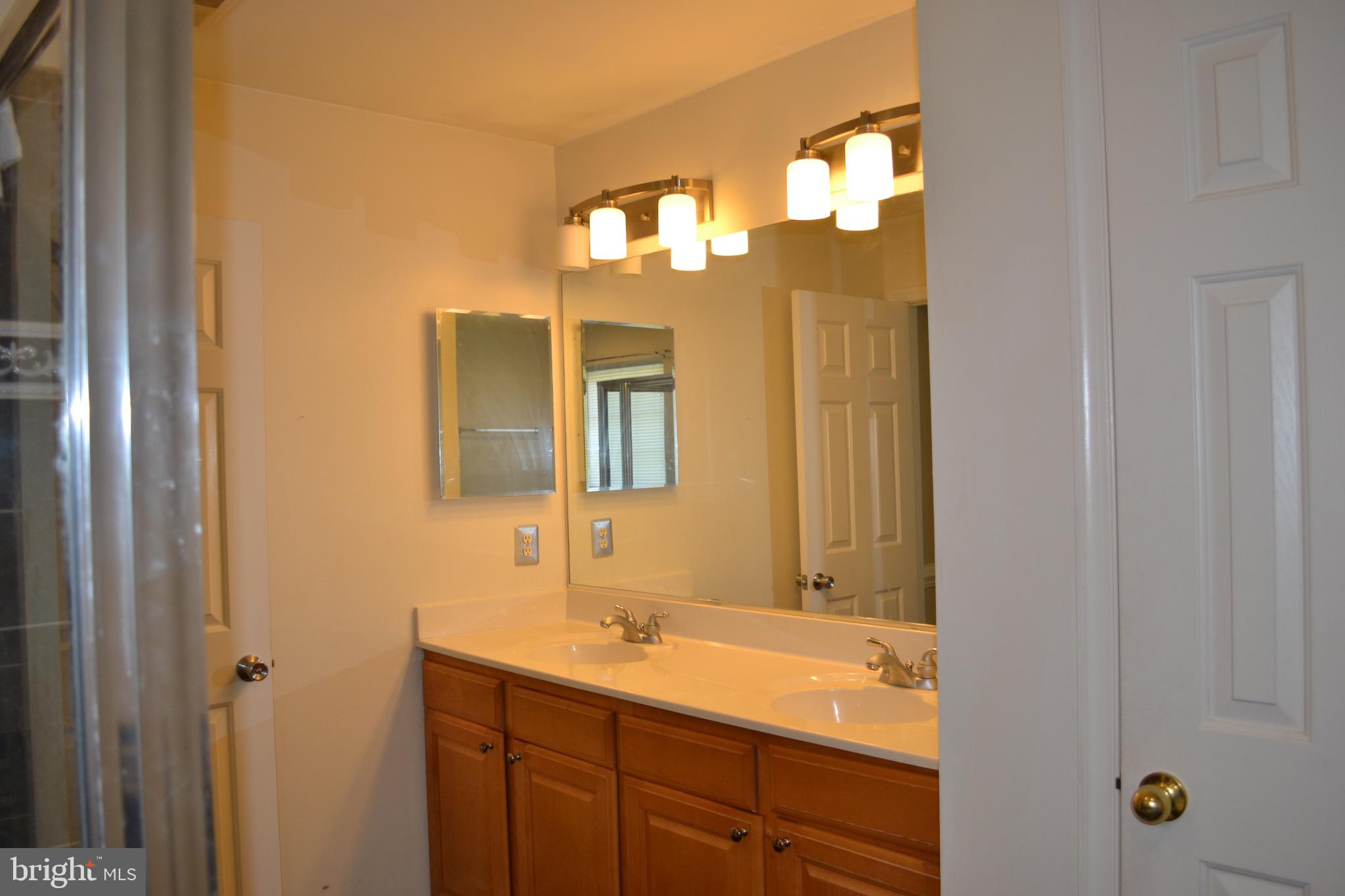 ABERDEEN HILLS - Residential