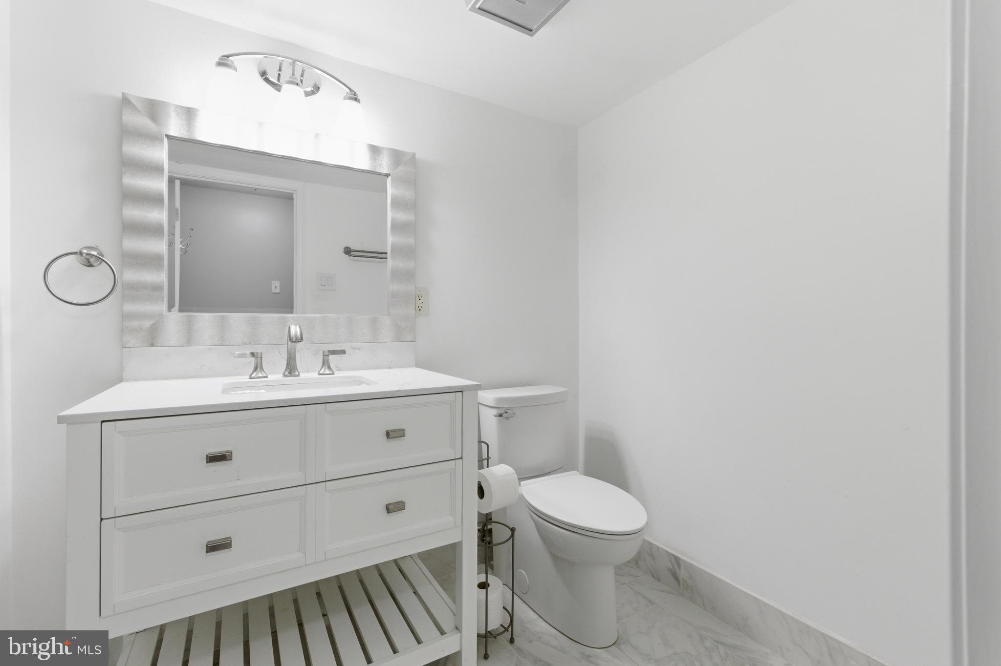 BAYTOMAC WOODS - Residential