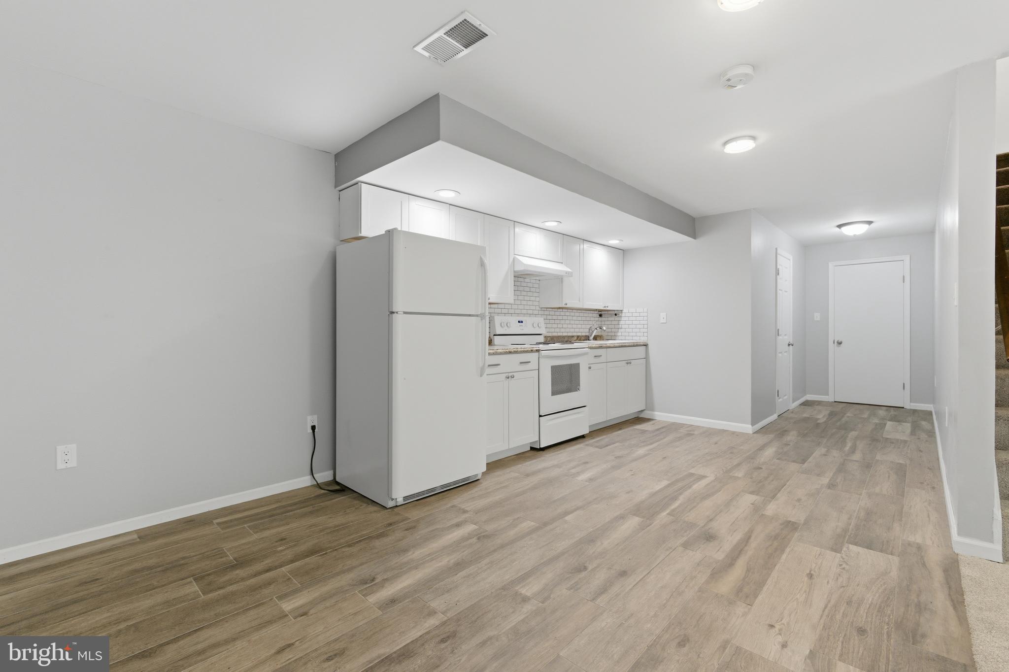 BAYTOMAC WOODS - Residential