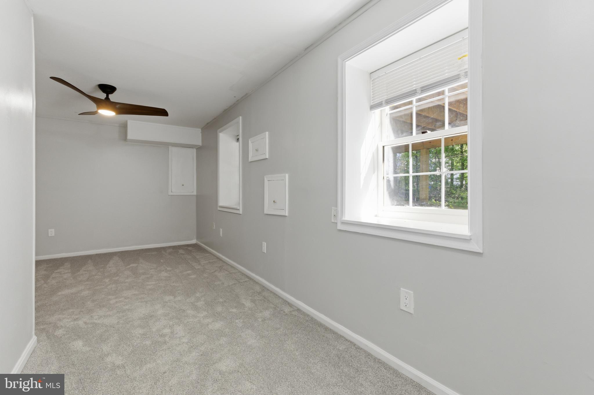 BAYTOMAC WOODS - Residential