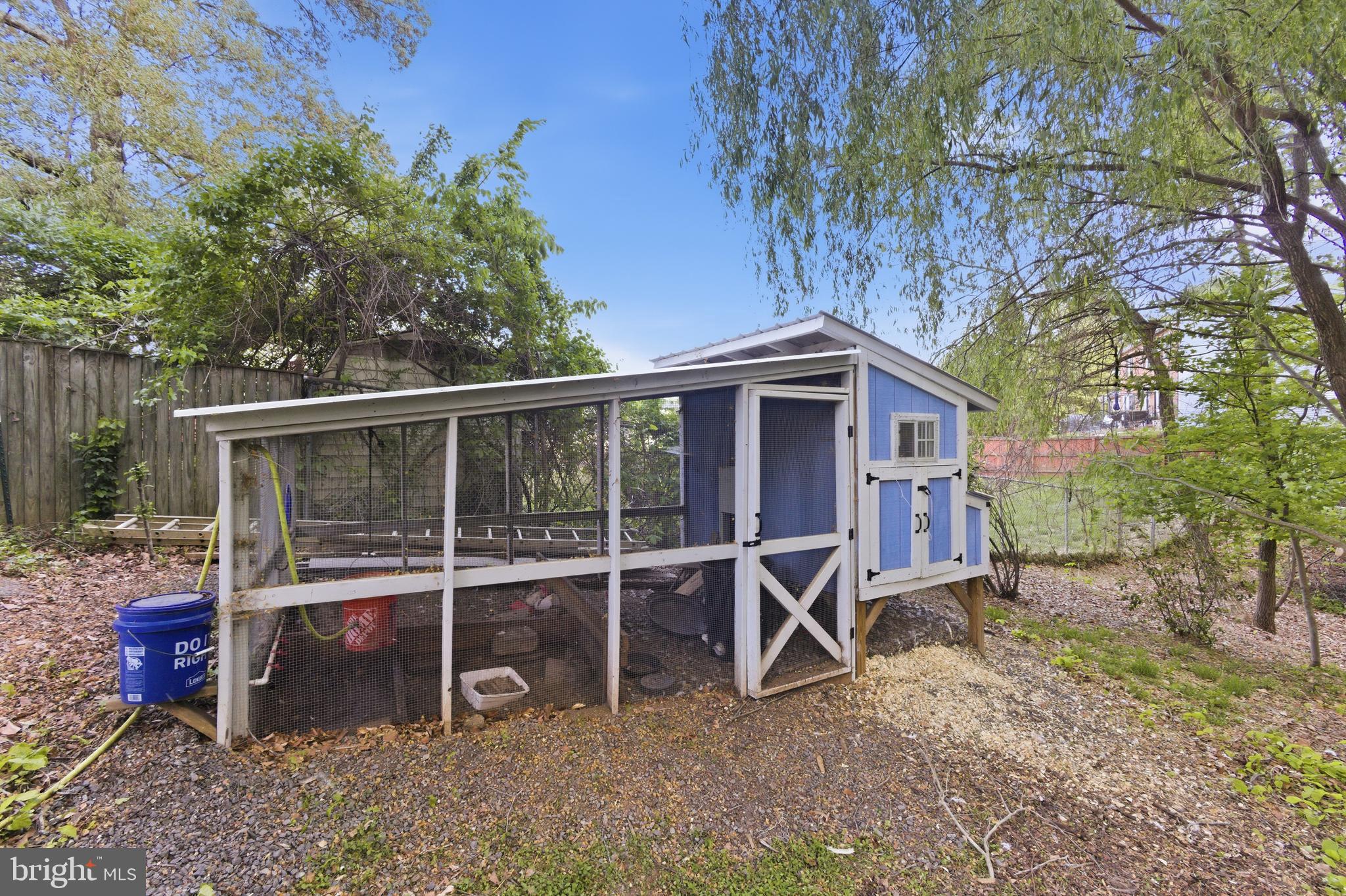 BAYTOMAC WOODS - Residential