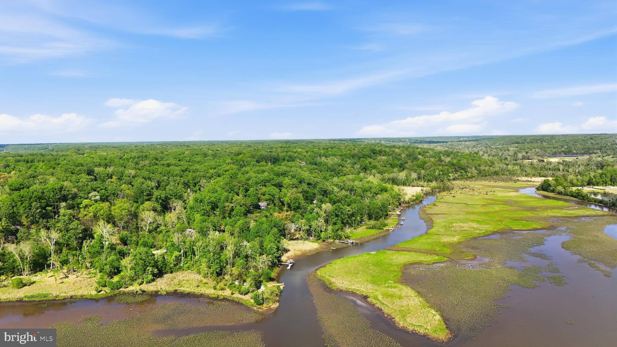 BAYTOMAC WOODS - Residential