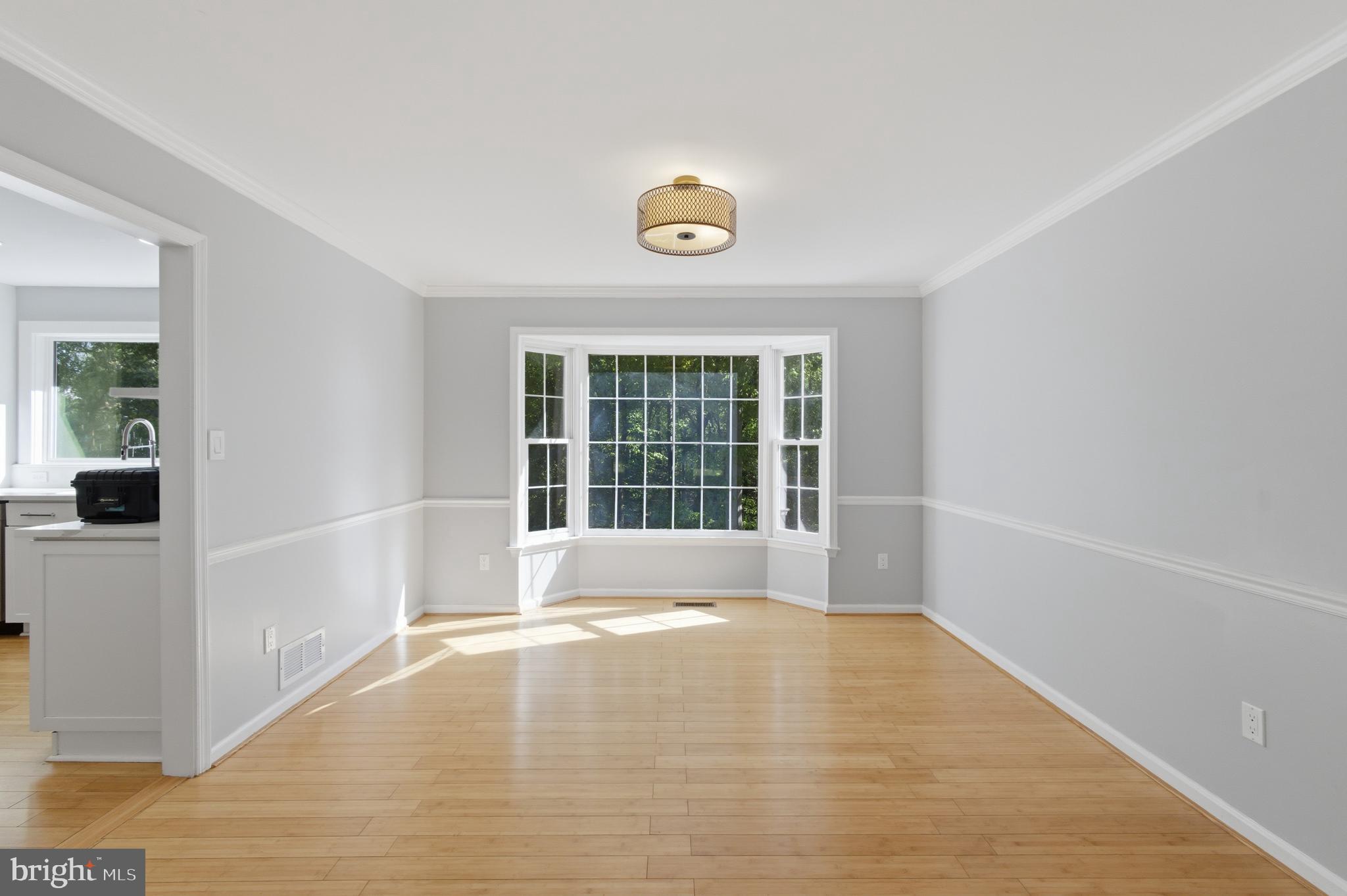 BAYTOMAC WOODS - Residential