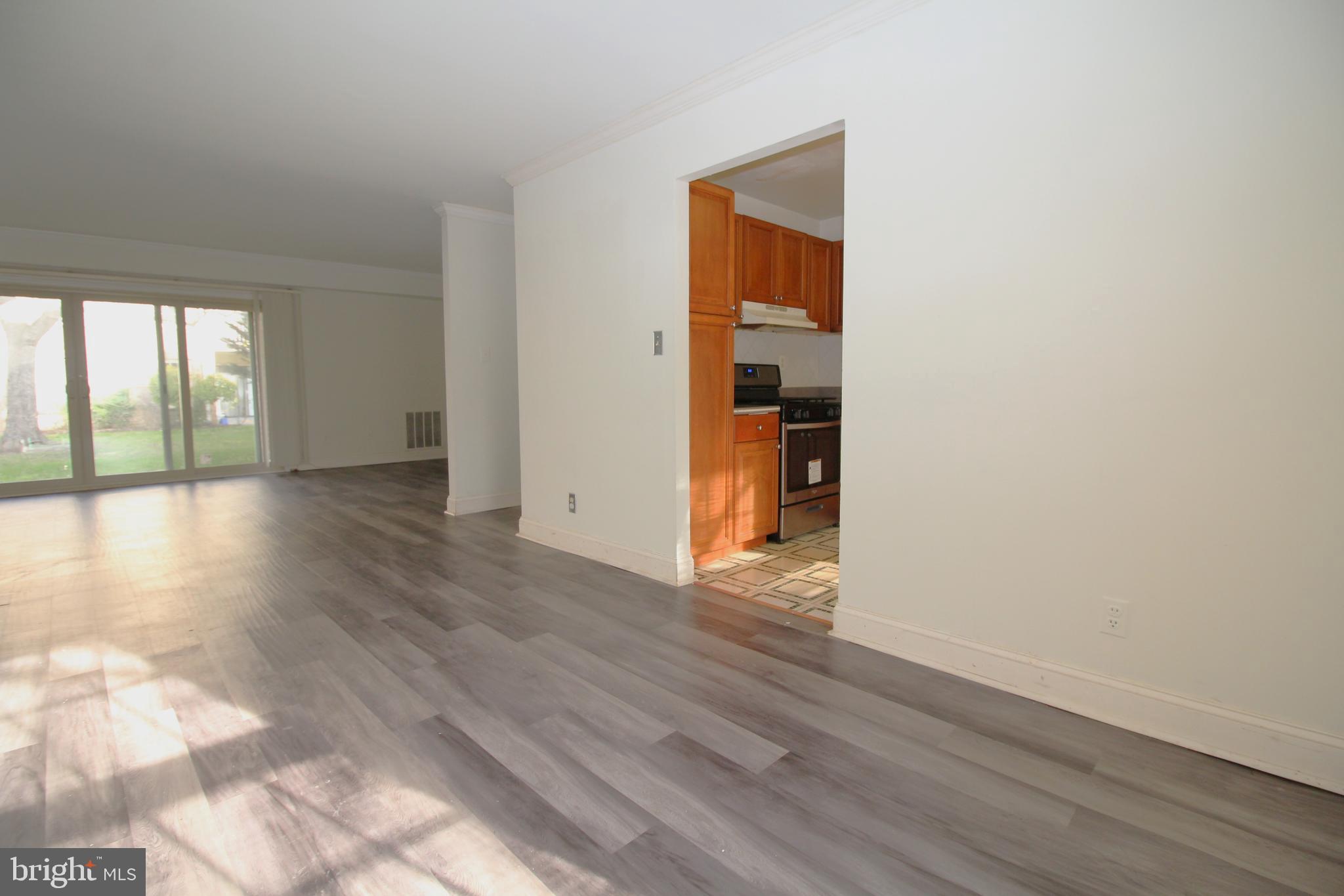 WESTCHESTER PARK - Residential Lease