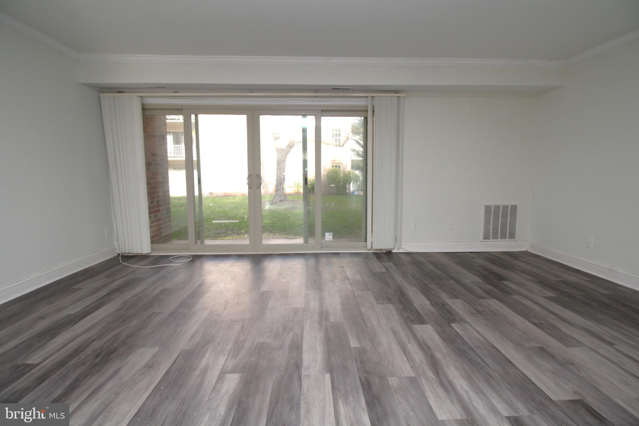 WESTCHESTER PARK - Residential Lease