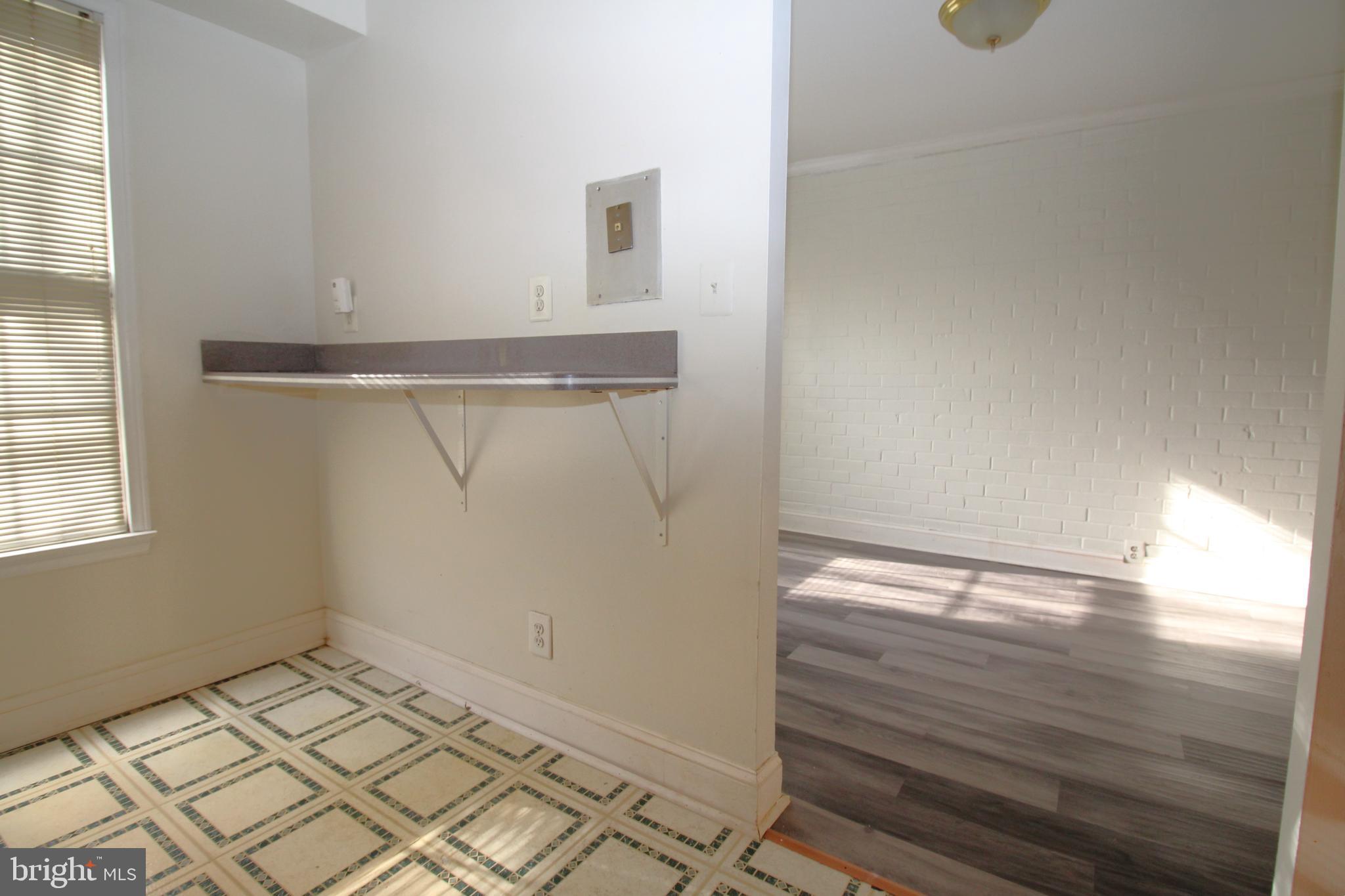 WESTCHESTER PARK - Residential Lease